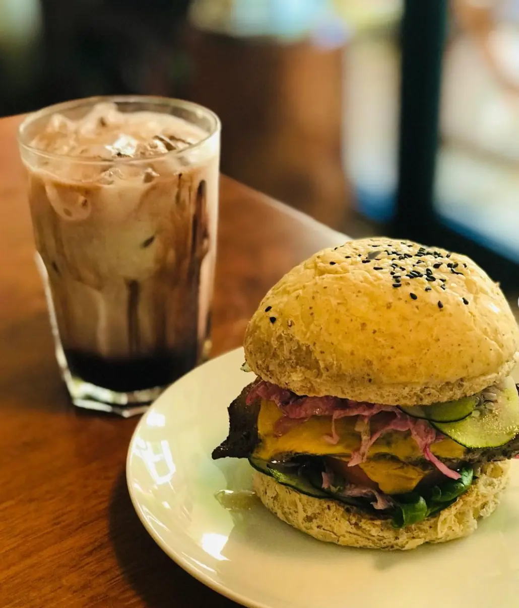 20 Chulia Lane Cafe - Cafe in George Town