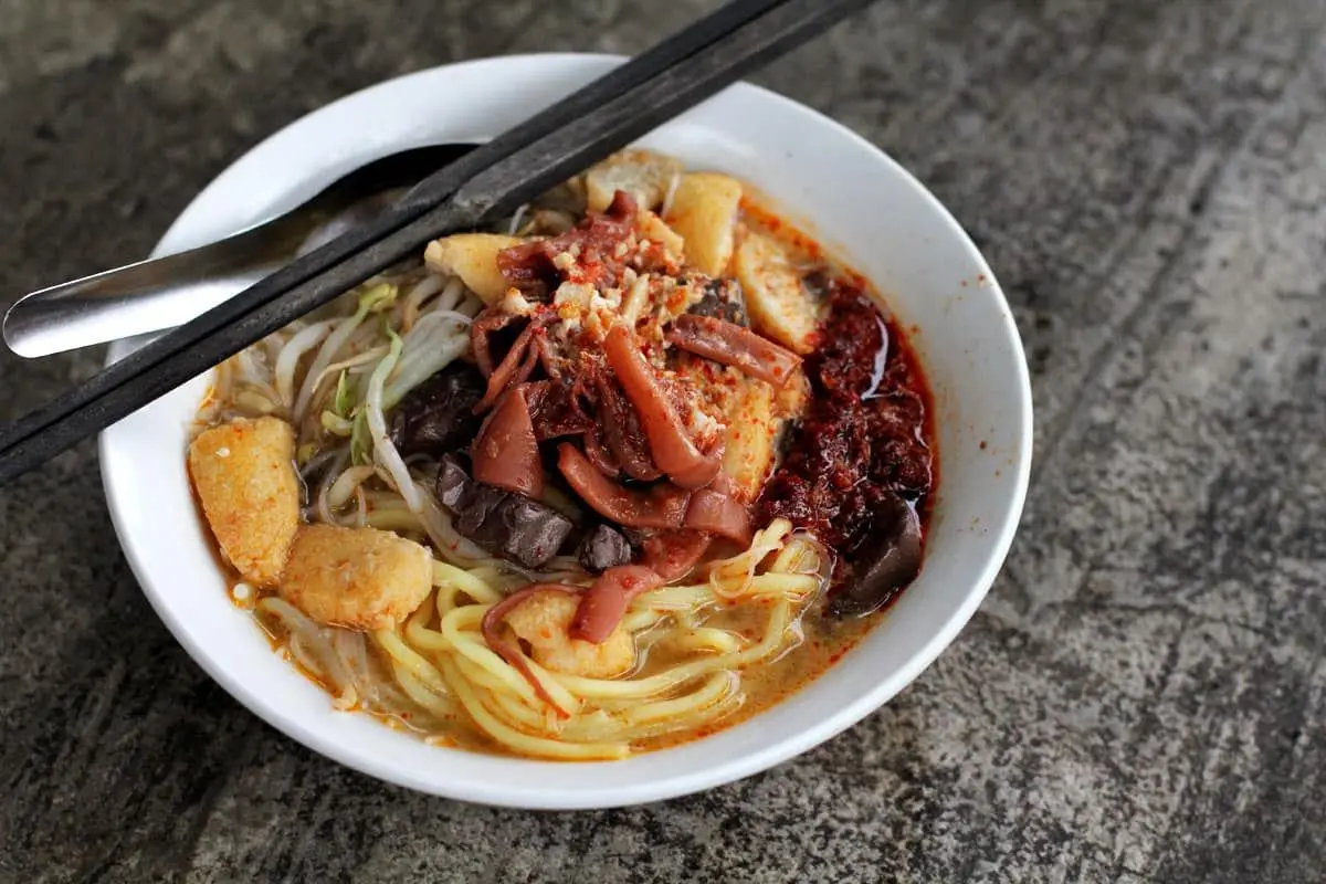 Air Itam Sister Curry Mee - Local Food in Ayer Itam