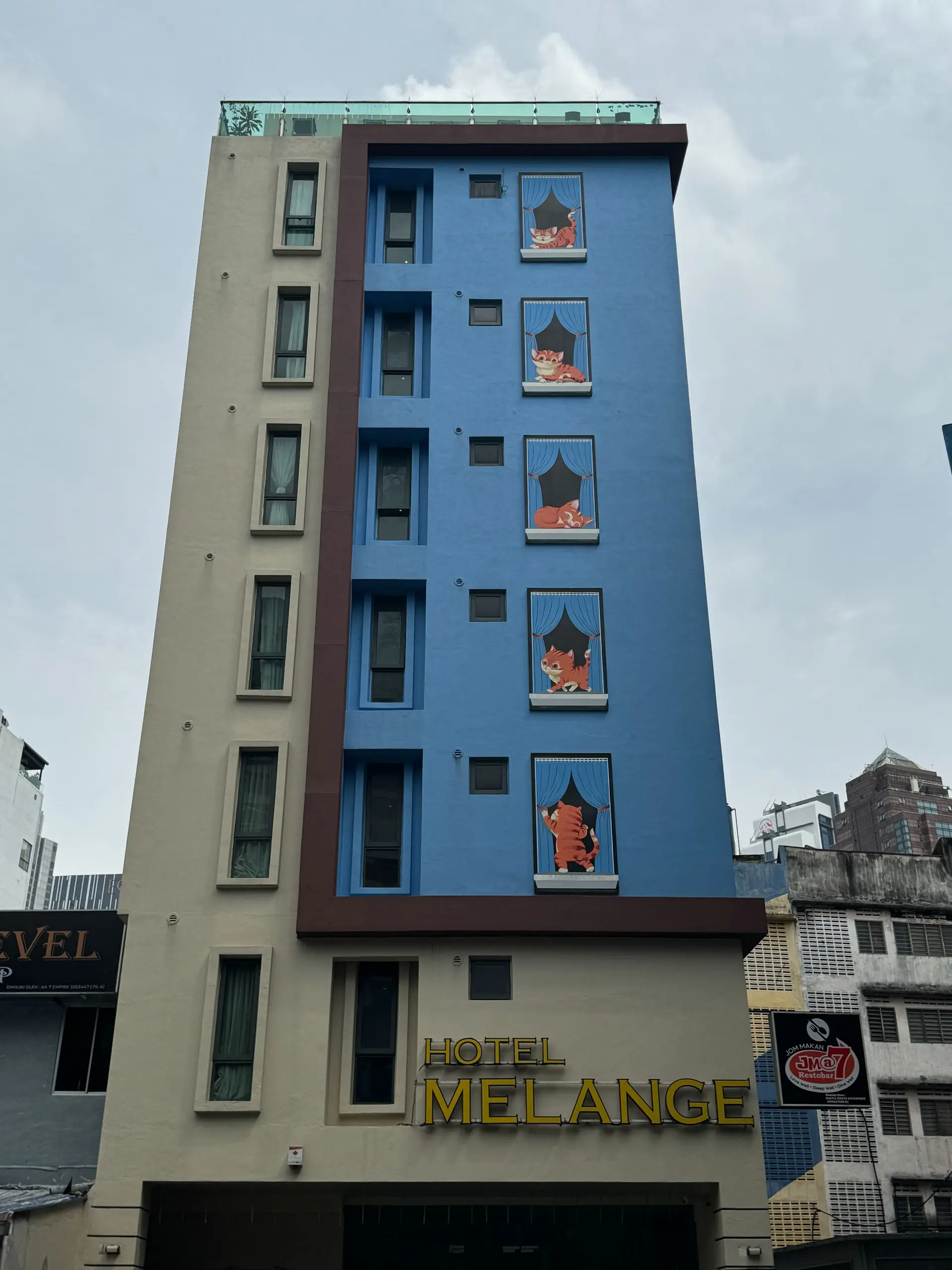Alor Backspace Street Art - Street Art in Kuala Lumpur