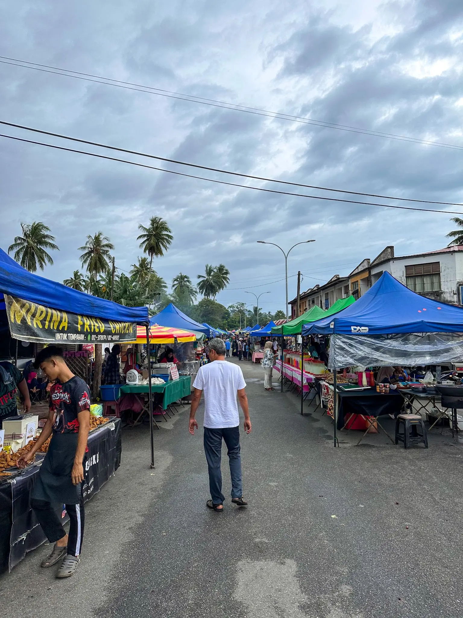 Ayer Hangat Night Market (Friday) - Night Market in Langkawi