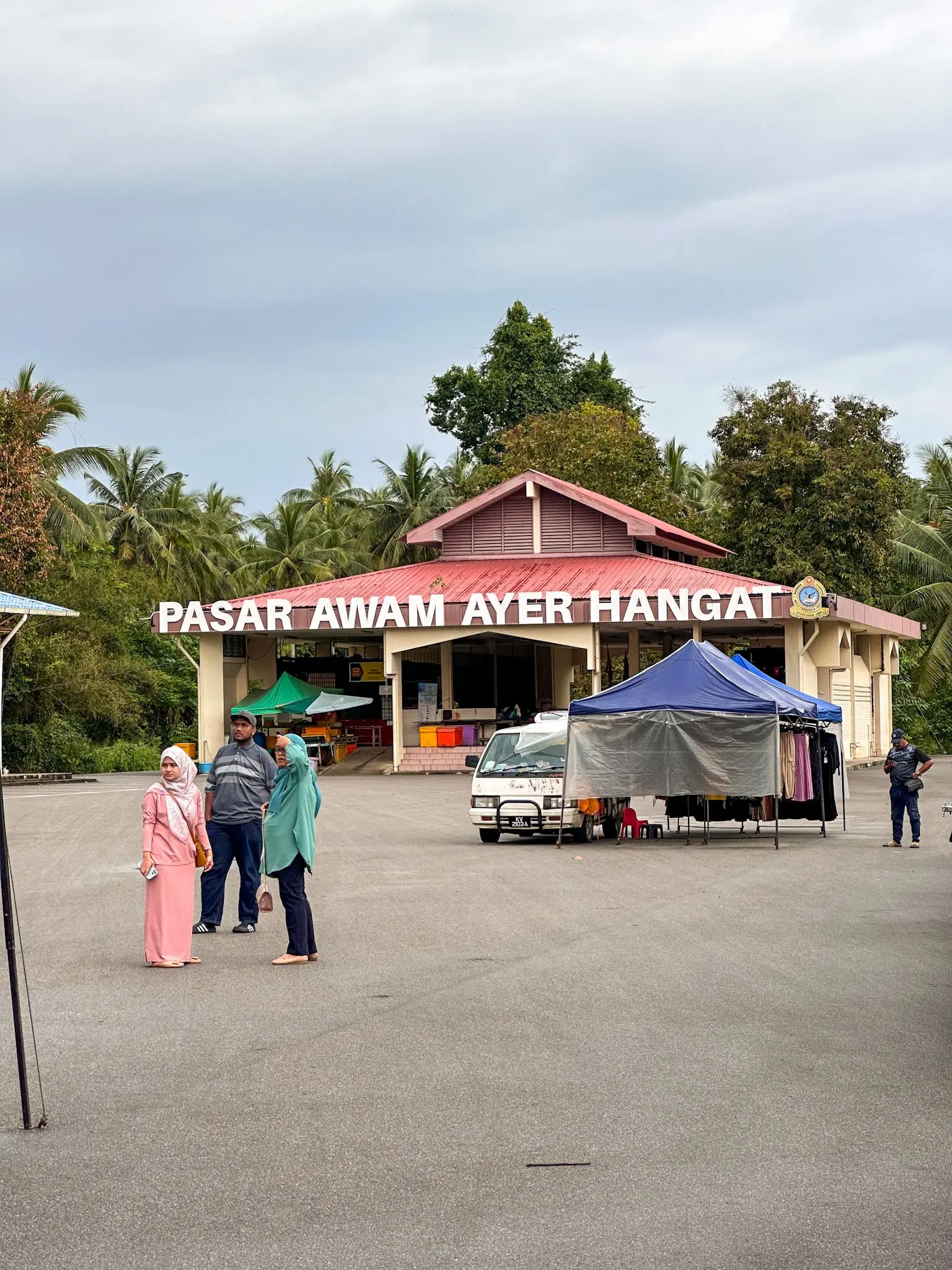 Ayer Hangat Night Market (Friday) - Night Market in Langkawi