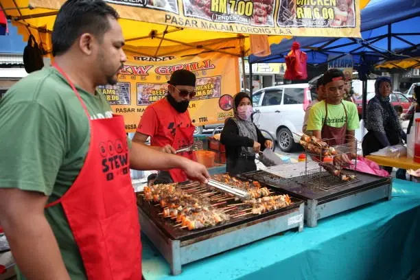 Ramadan Bazaar Jalan Tuanku Abdul Rahman (TAR) - Ramadan Bazaar in Kuala Lumpur