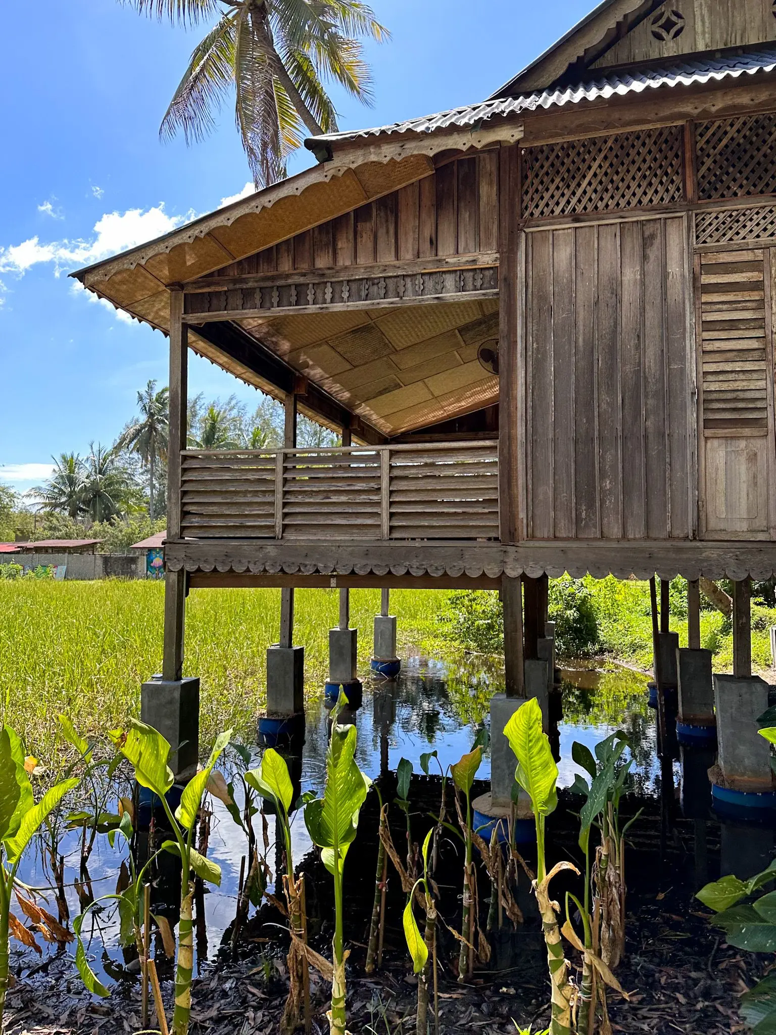 Bon Ton Antique Wooden Villas - Boutique Stay in Langkawi