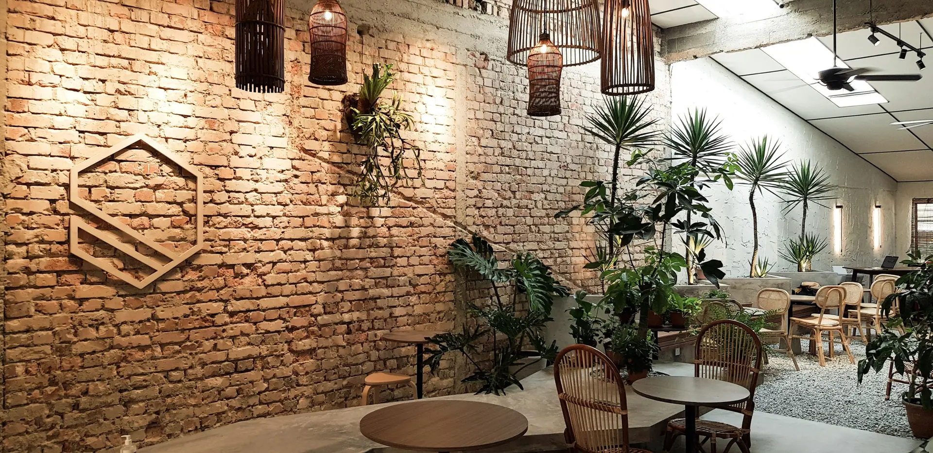 Broom Artisan Bakery (Bukit Bintang)
