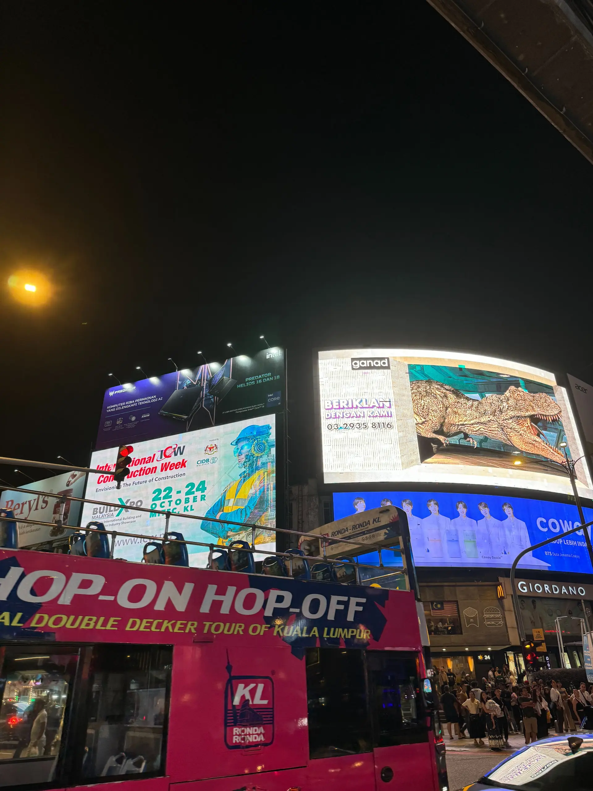 Hop On Hop Off - Bukit Bintang Main Kiosk