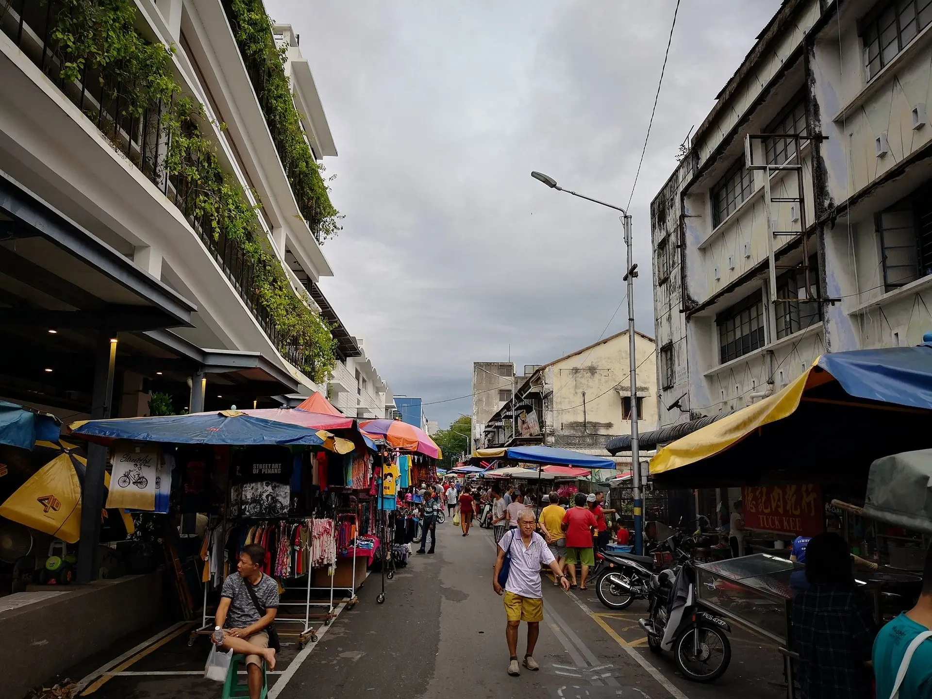 Chowrasta Market - Shopping & Market in George Town