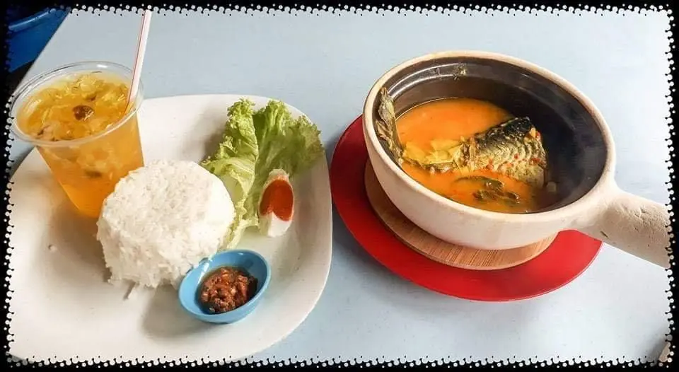 Claypot Gulai Masam Patin Tempoyak  - Local Food in Kuala Lipis