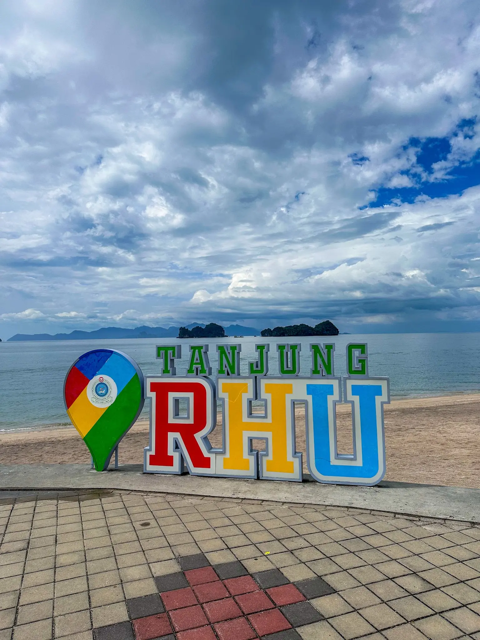 Dataran Tanjung Rhu - Beach in Langkawi