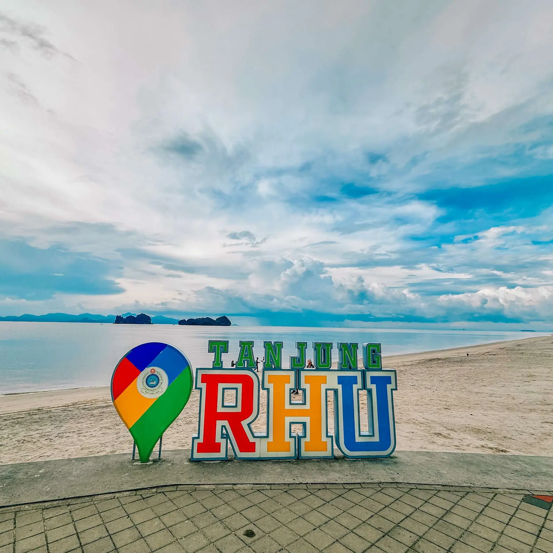 Dataran Tanjung Rhu - Beach in Langkawi