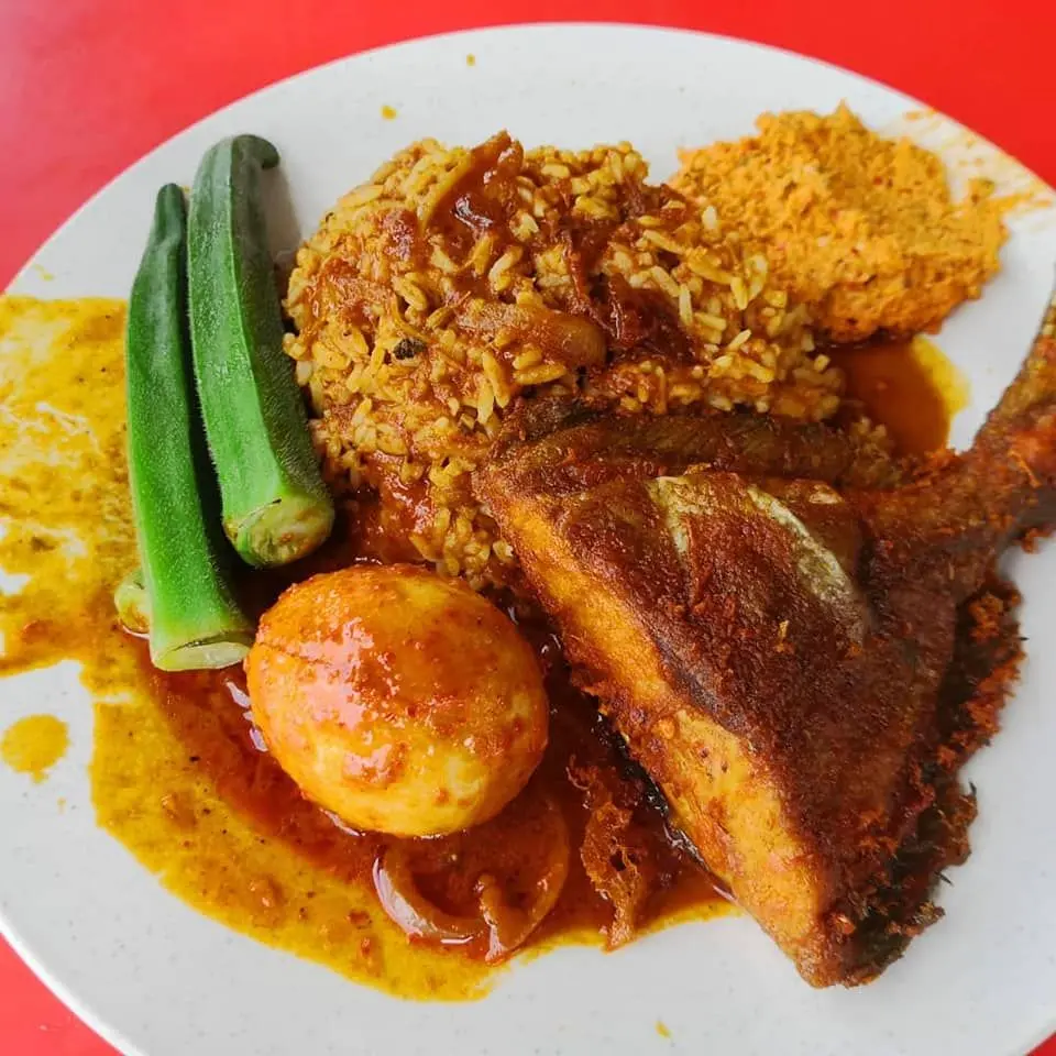 Deens Maju Nasi Kandar - Local Food in George Town