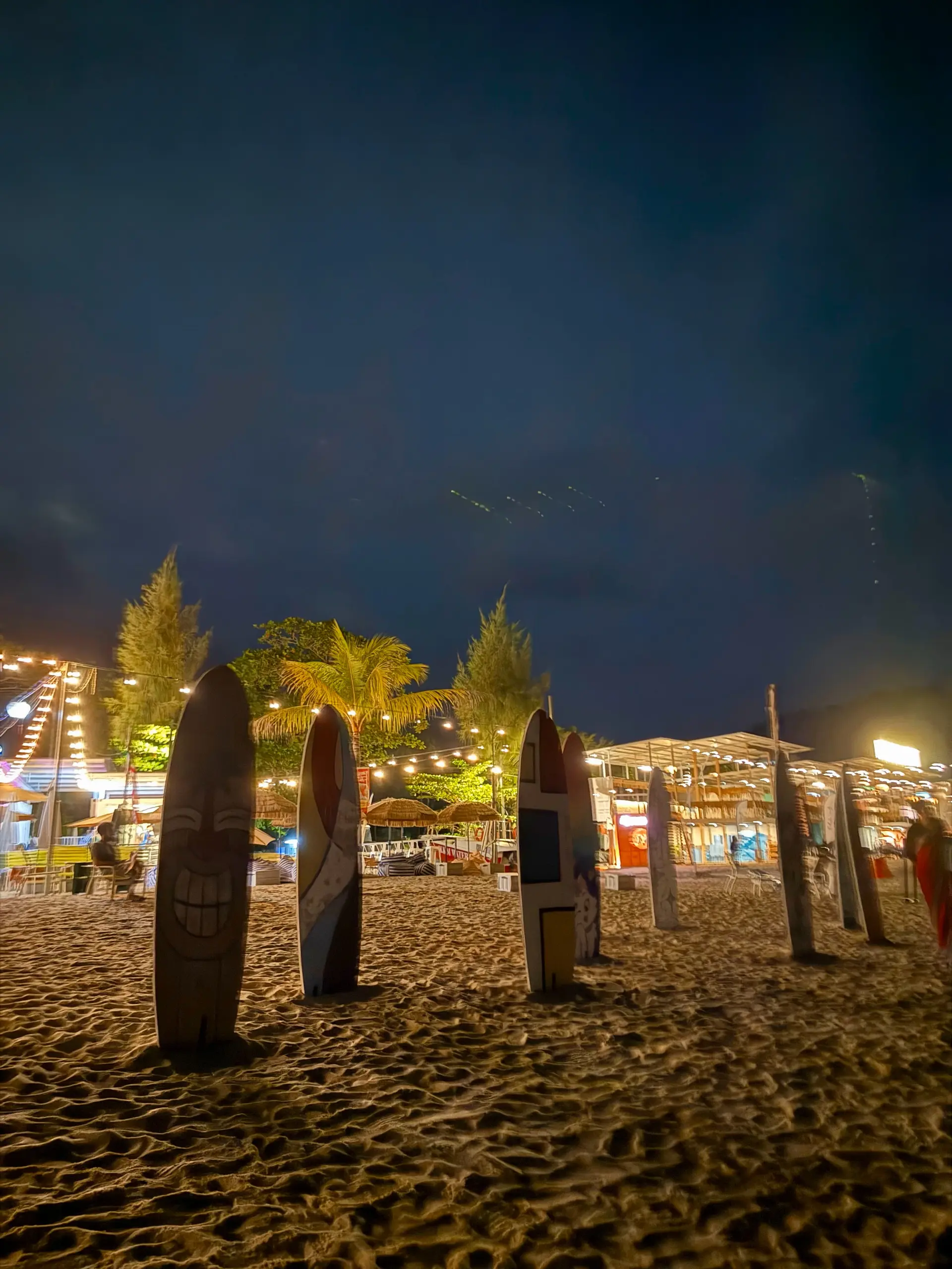 Ferringhi Bay - Cafe in Batu Ferringhi