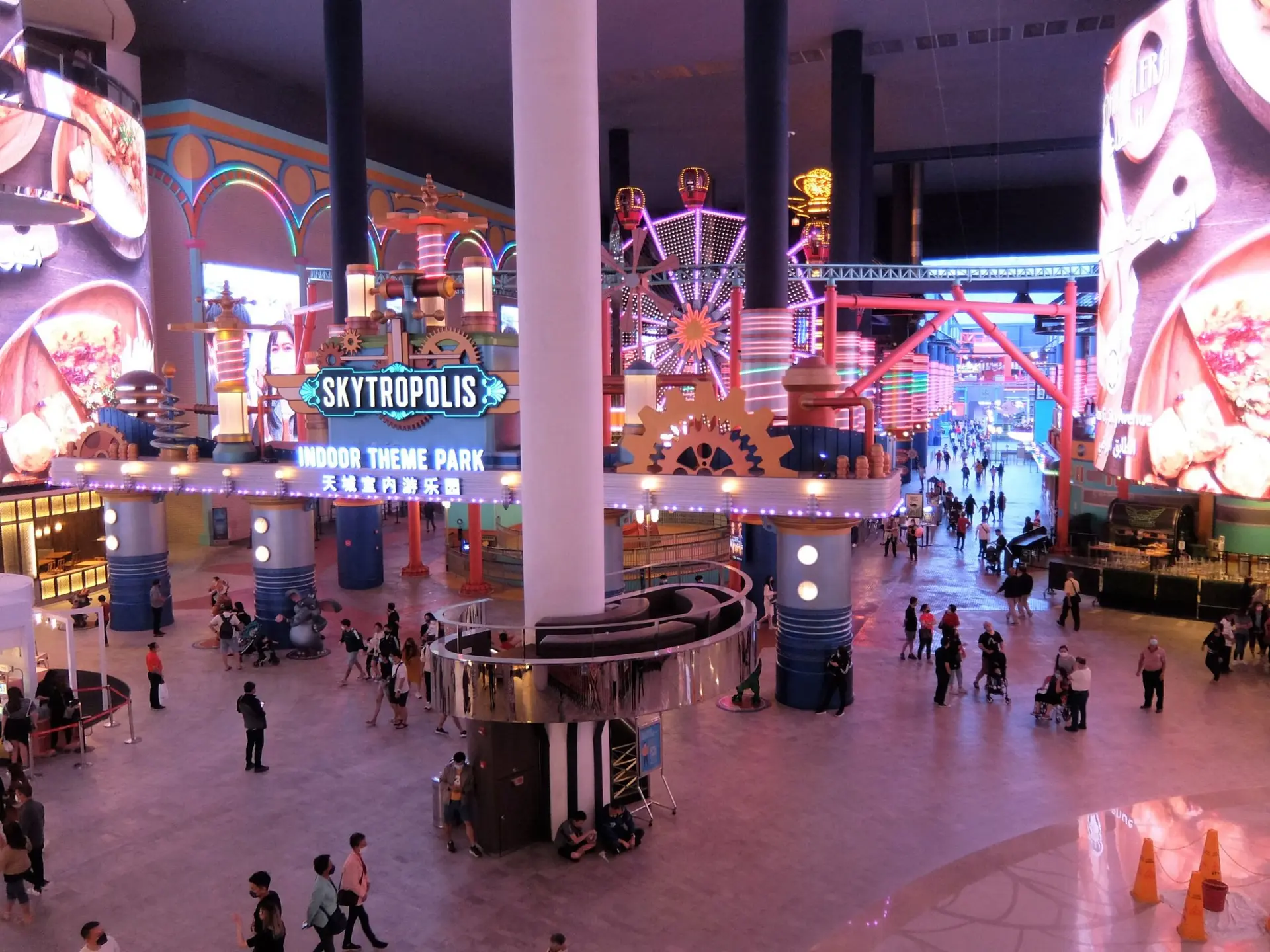 First World Plaza - Shopping & Market in Genting Highlands