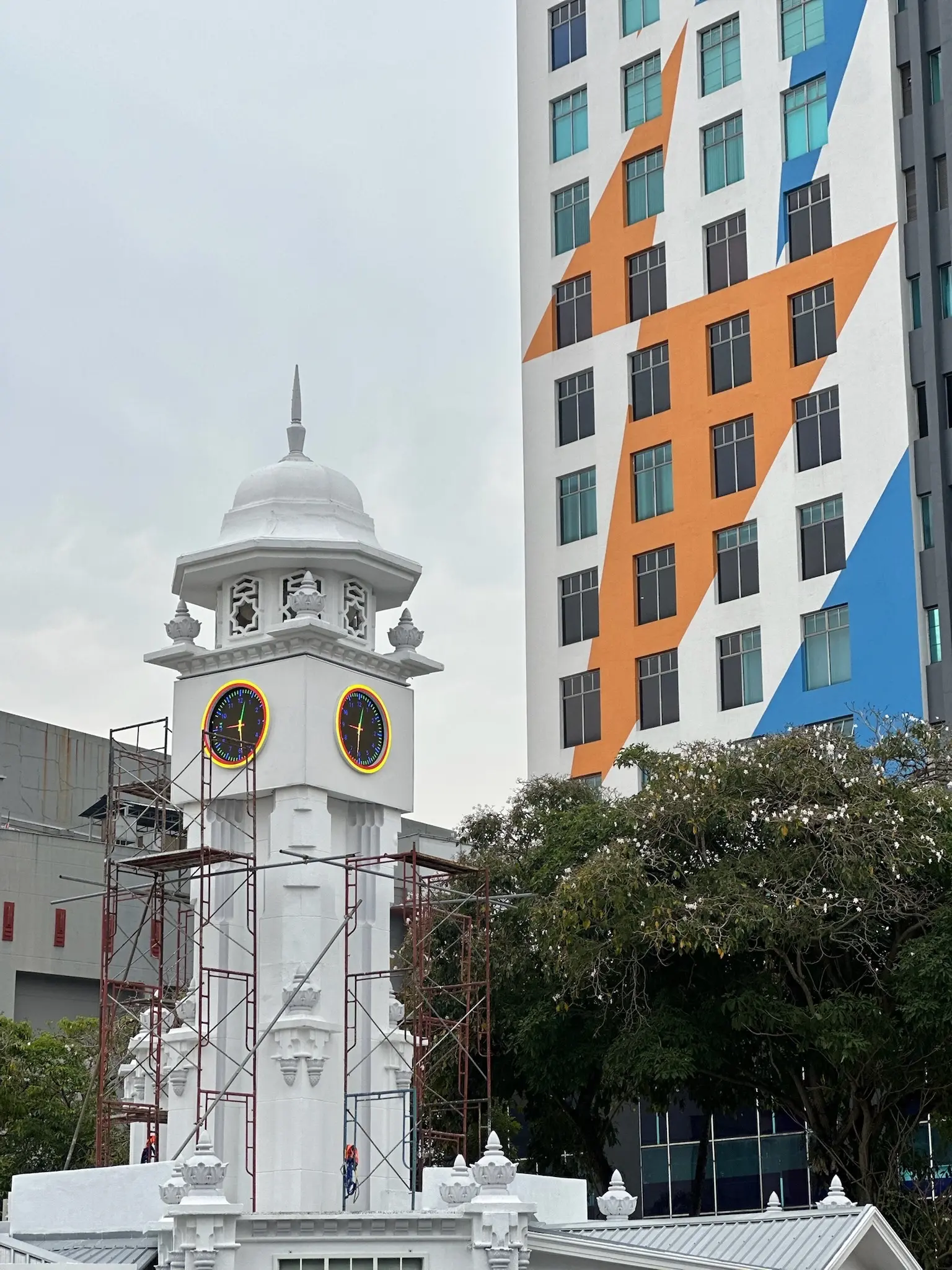 Menara Jam Dataran Shah Alam