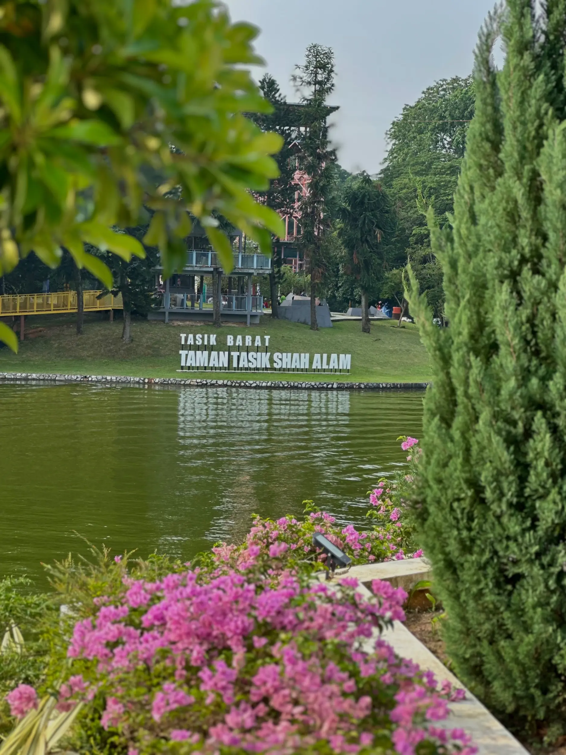 Taman Tasik Shah Alam