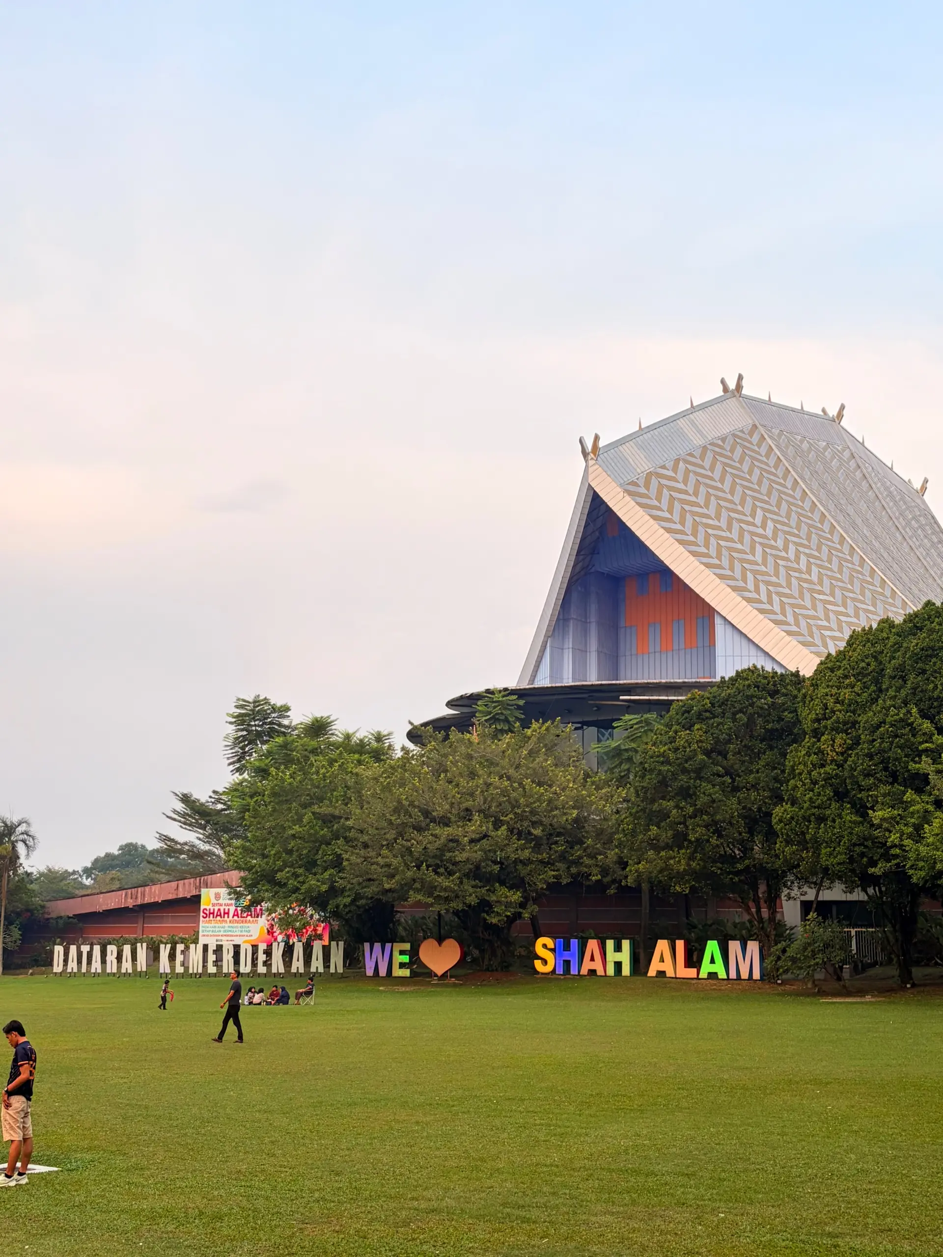 Dataran Kemerdekaan Shah Alam
