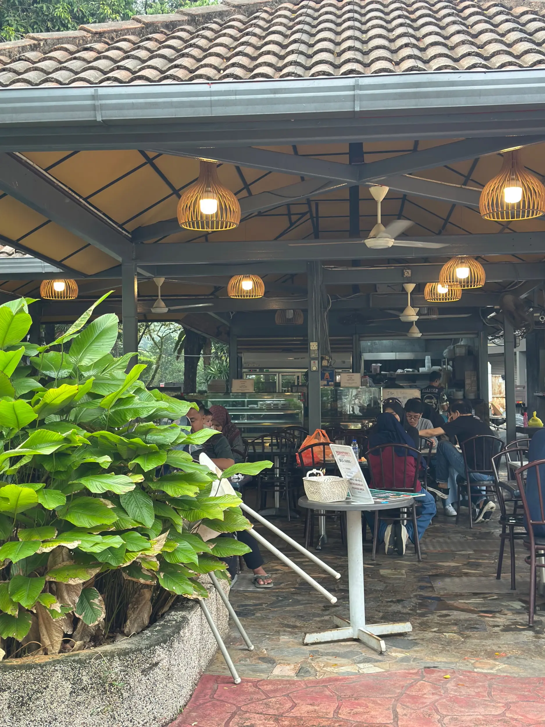 Kedai Kopi By The Lake Shah Alam - Local Food in Shah Alam