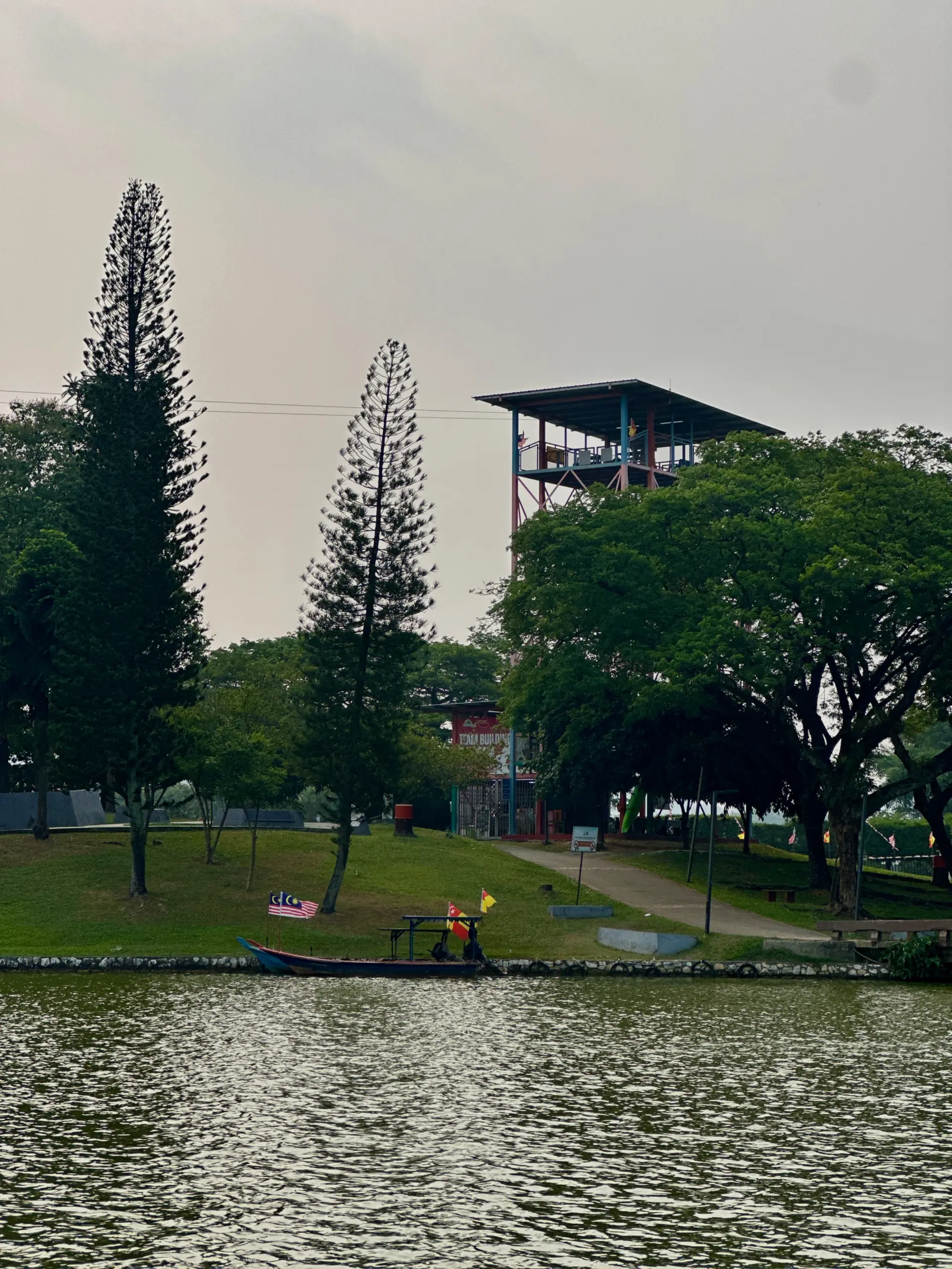 Taman Tasik Shah Alam - Garden & Park in Shah Alam