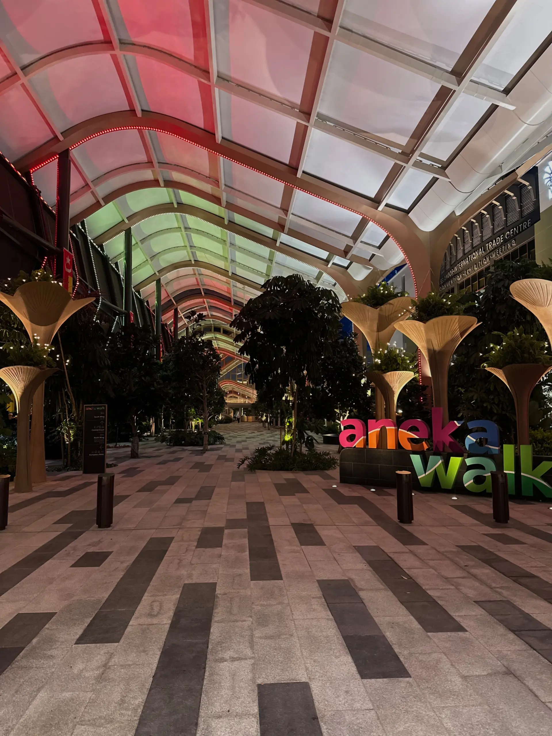 Aneka Walk