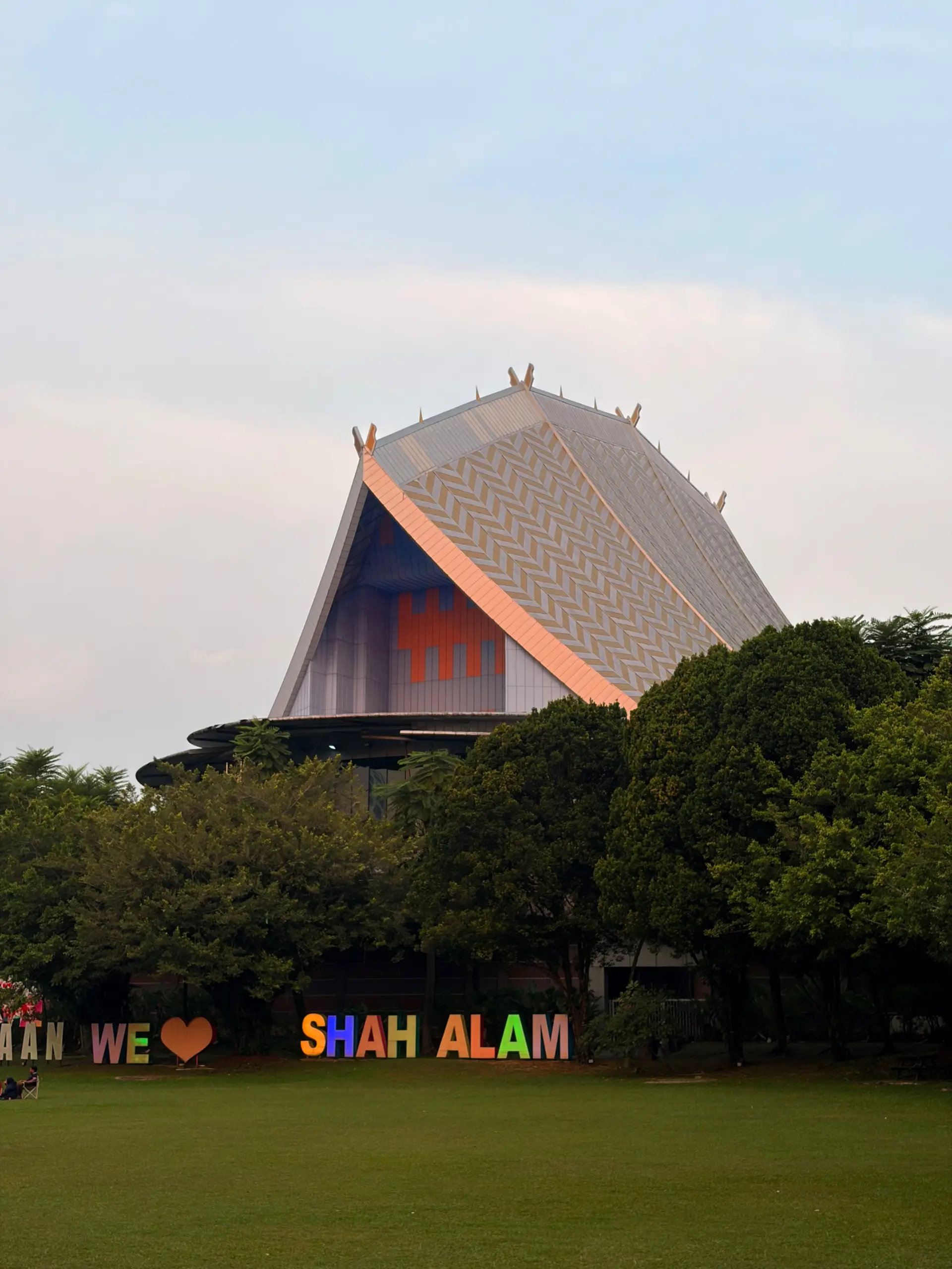Dataran Kemerdekaan Shah Alam