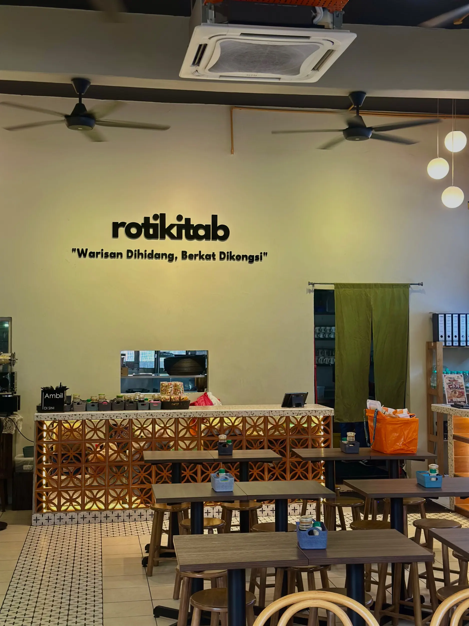 Rotikitab (Anjung 7)