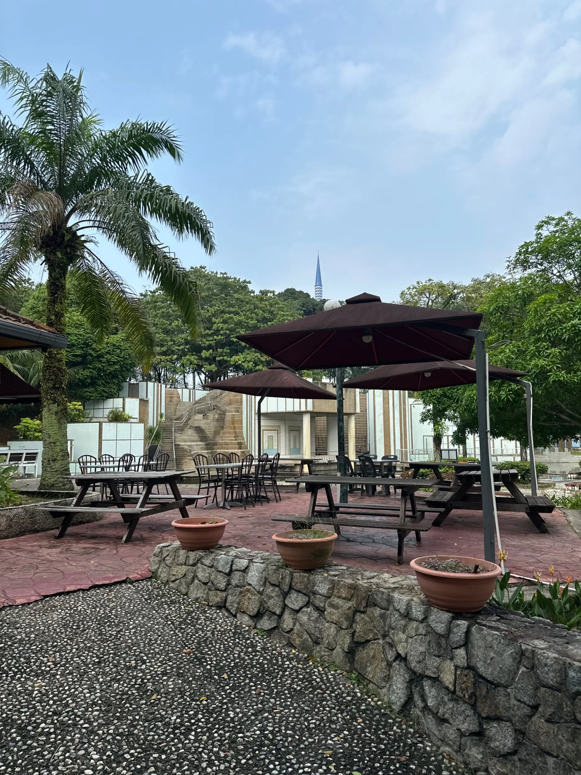 Kedai Kopi By The Lake Shah Alam - Local Food in Shah Alam
