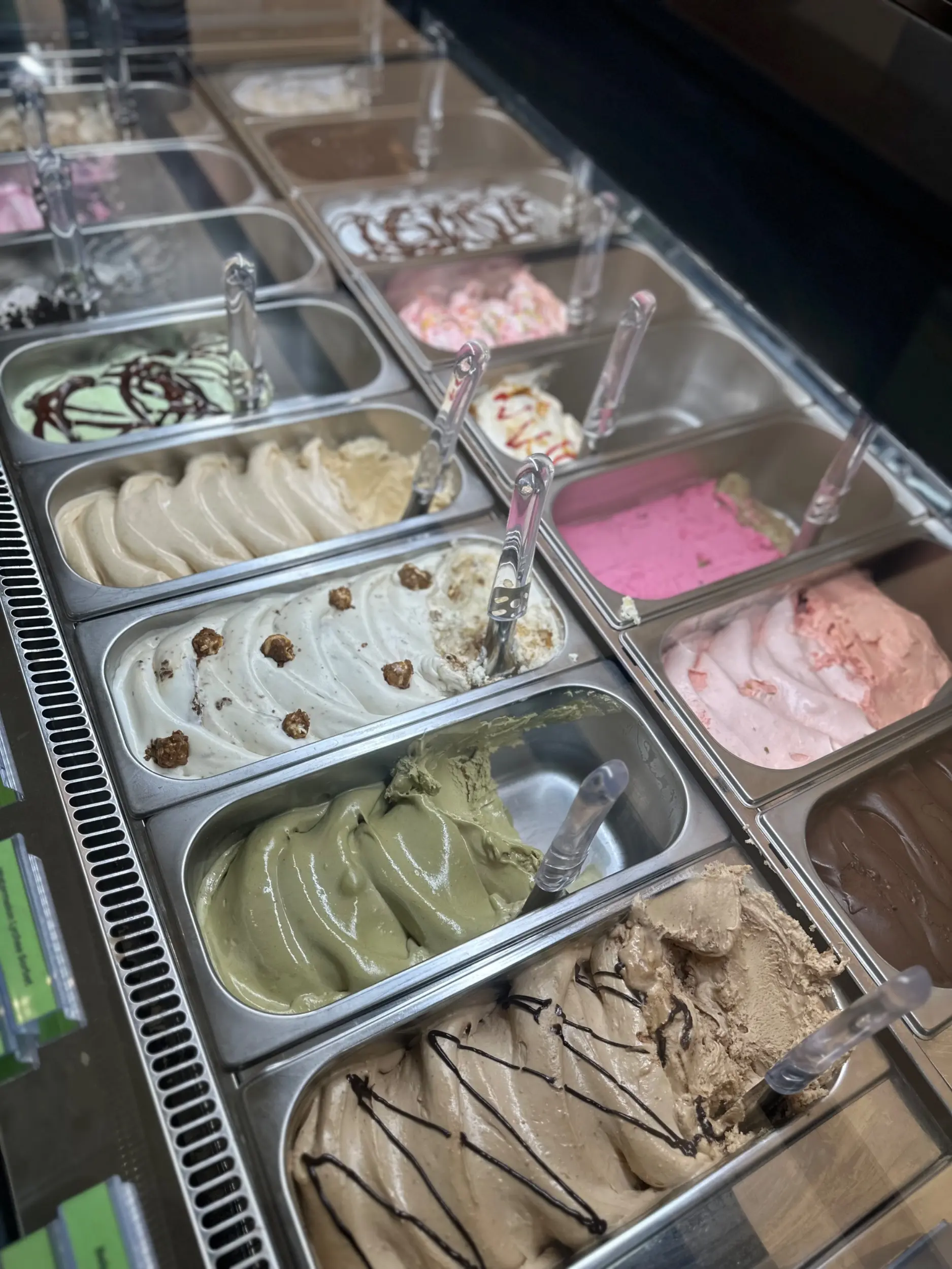 Taffy Gelato (Elmina Lakeside Mall) photo 2