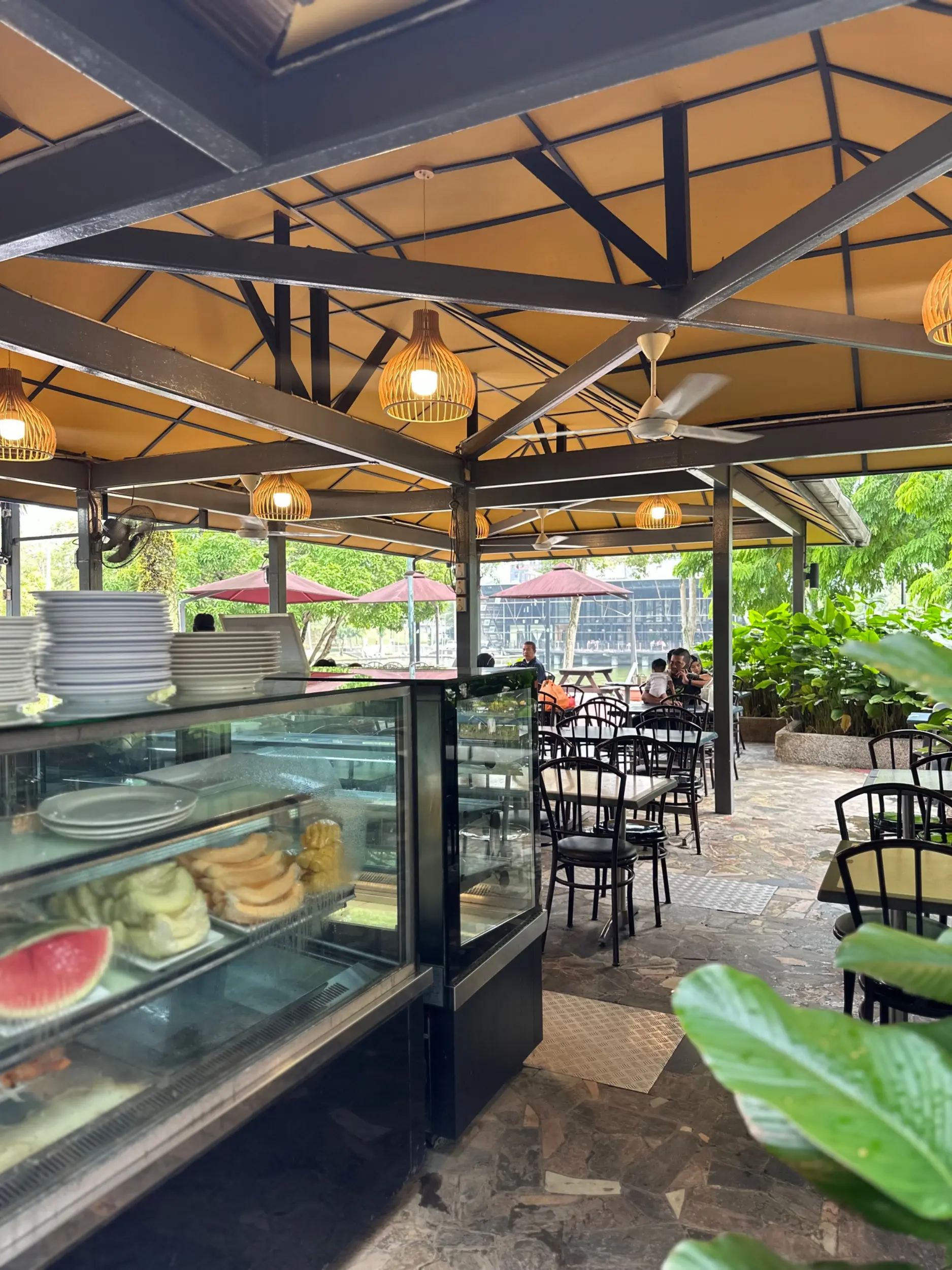 Kedai Kopi By The Lake Shah Alam - Local Food in Shah Alam