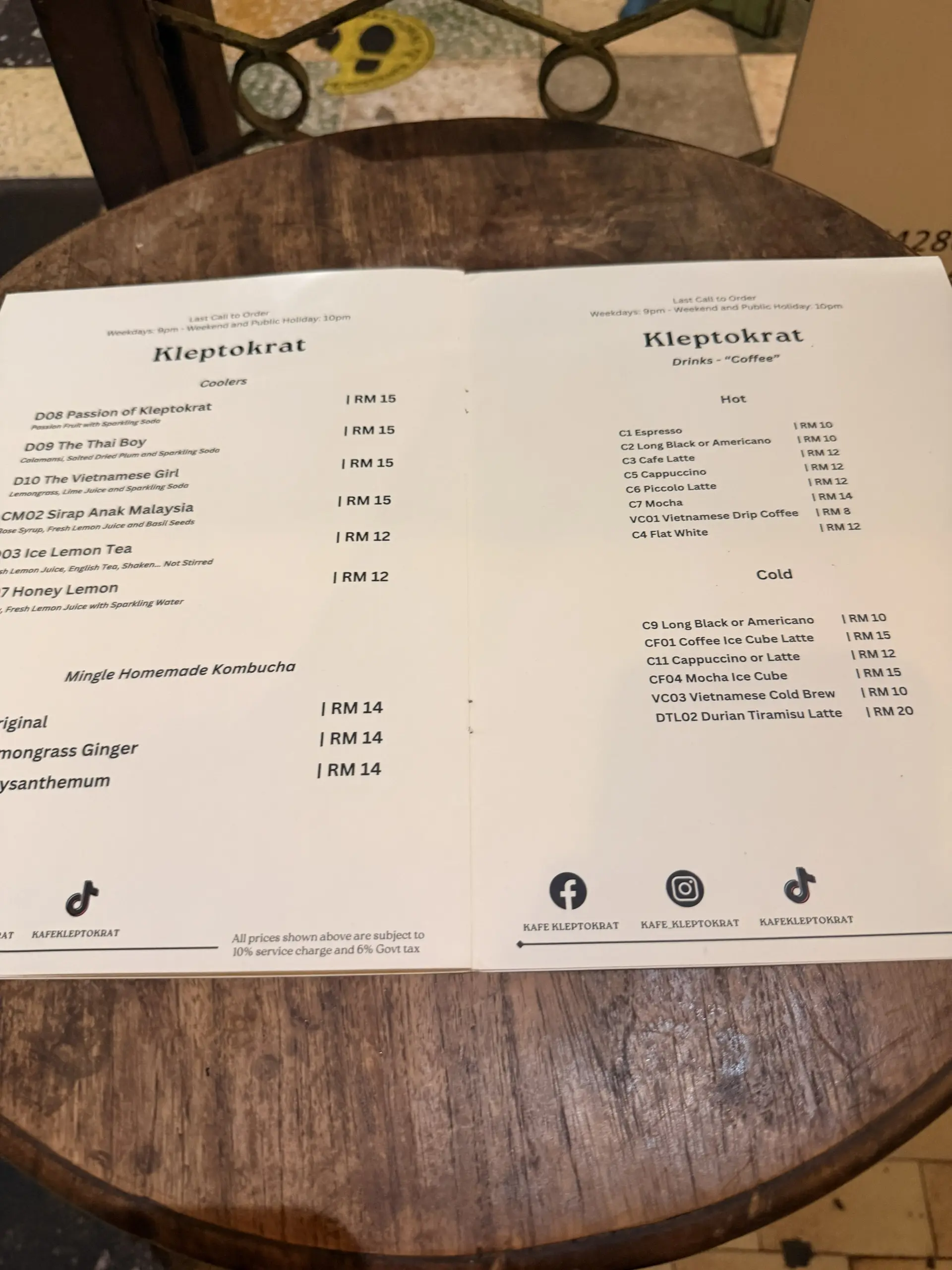 Kafe Kleptokrat