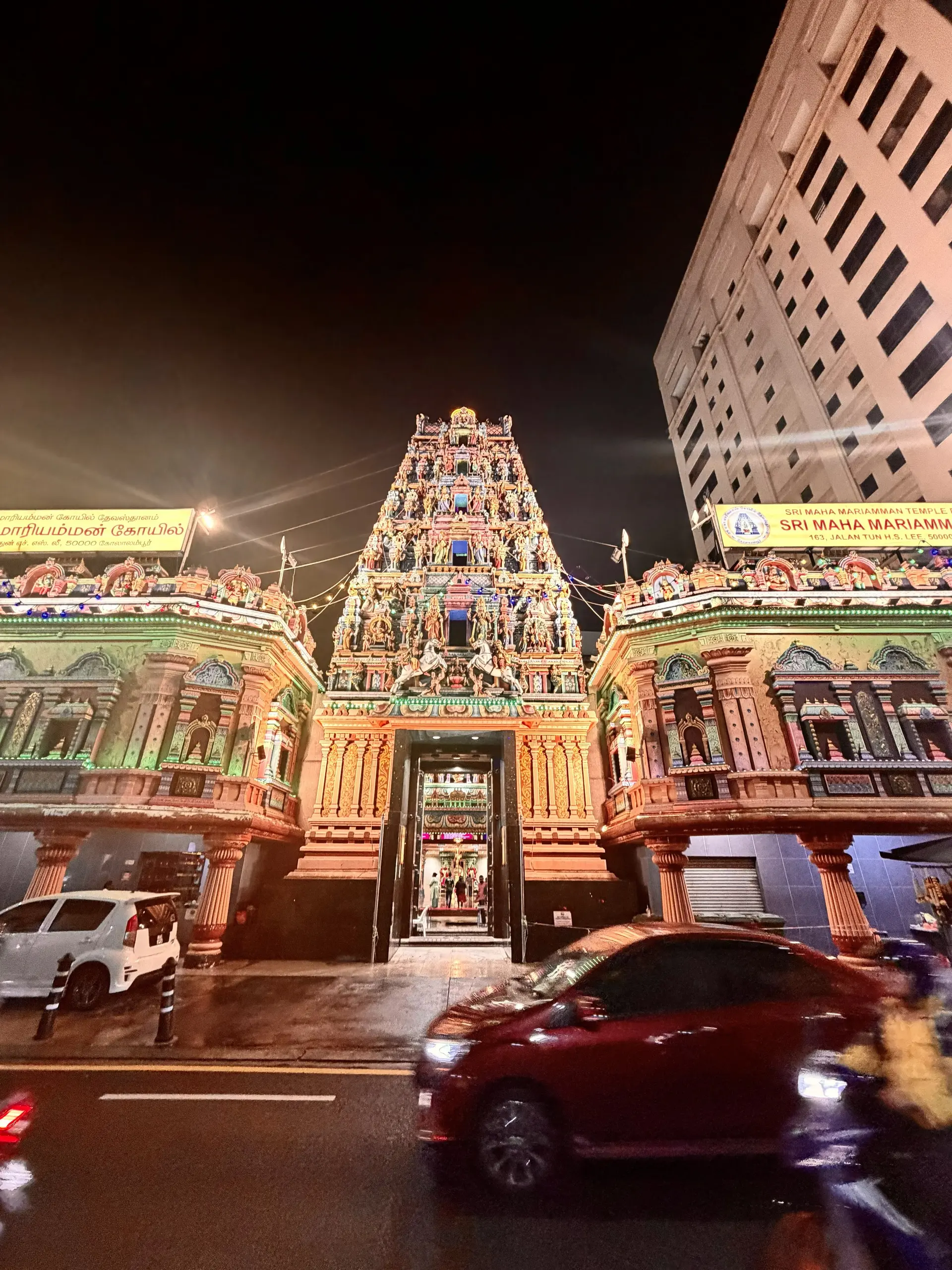 Sri Maha Mariamman Temple