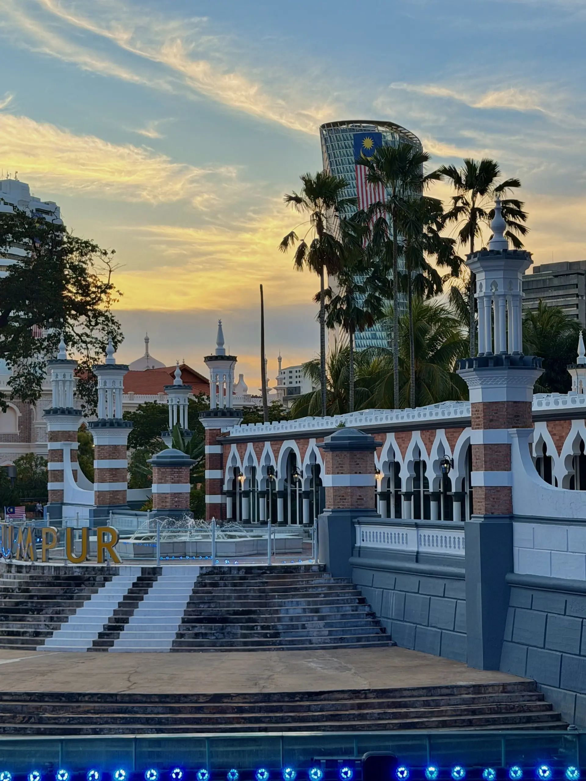 Masjid Jamek Sultan Abdul Samad - Religious Site in Kuala Lumpur