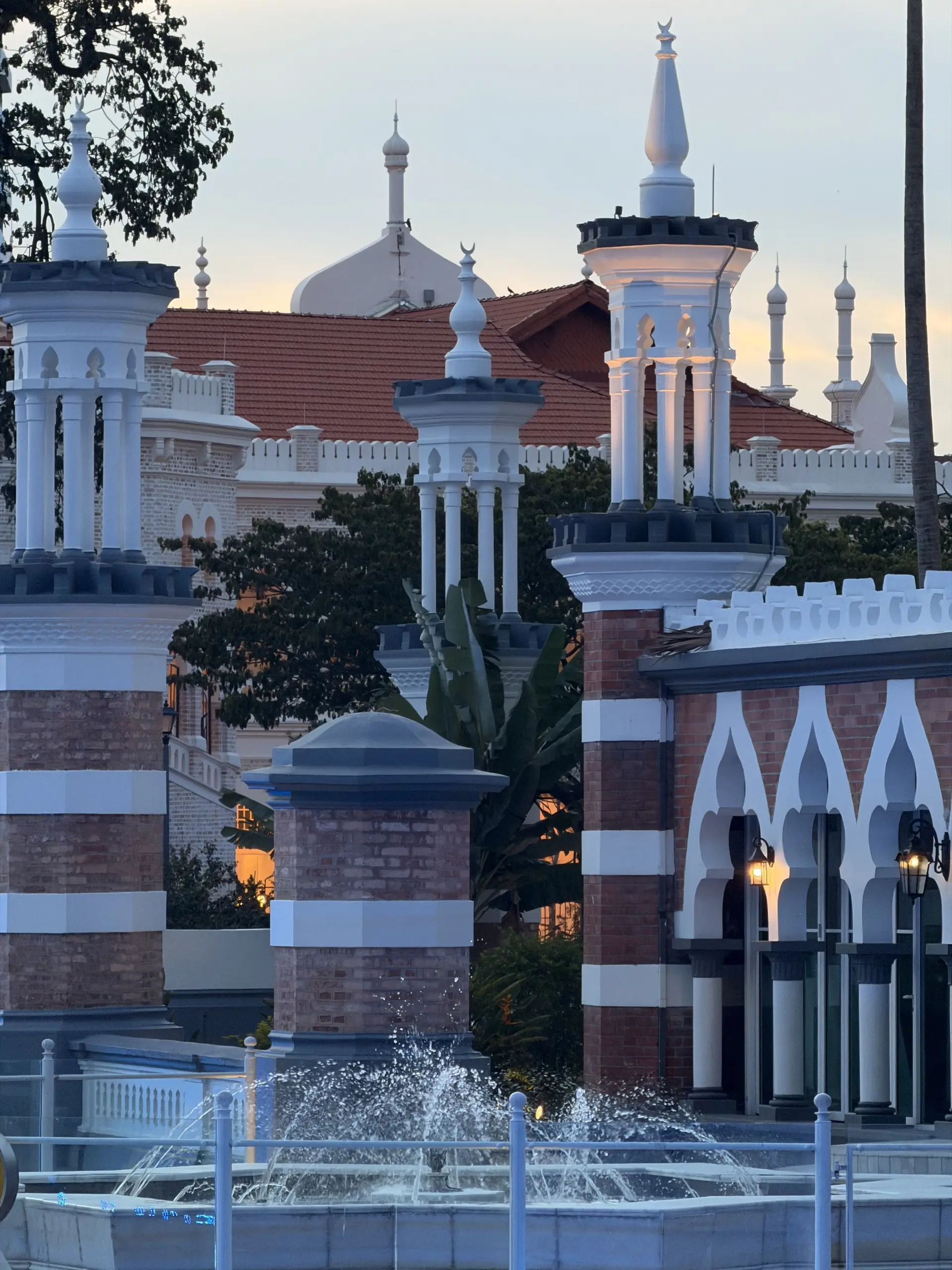 Masjid Jamek Sultan Abdul Samad - Religious Site in Kuala Lumpur
