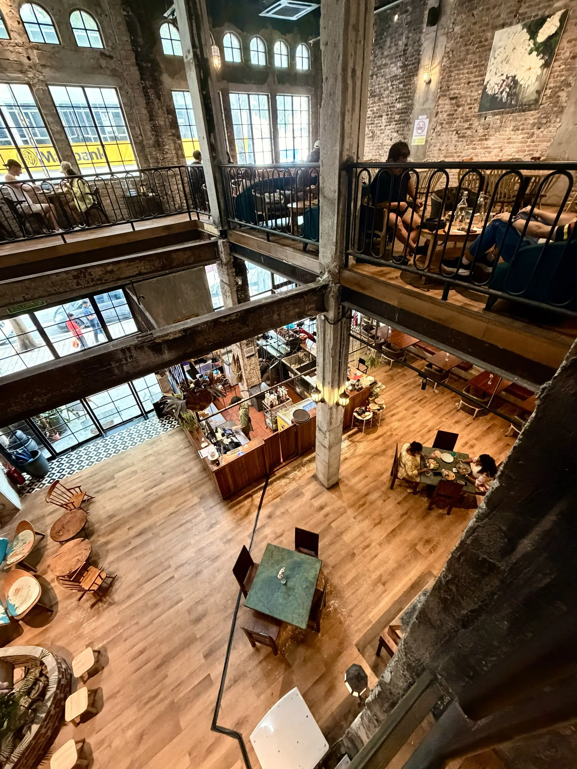 Light Capture Cafe (Jalan Tun H.S Lee)