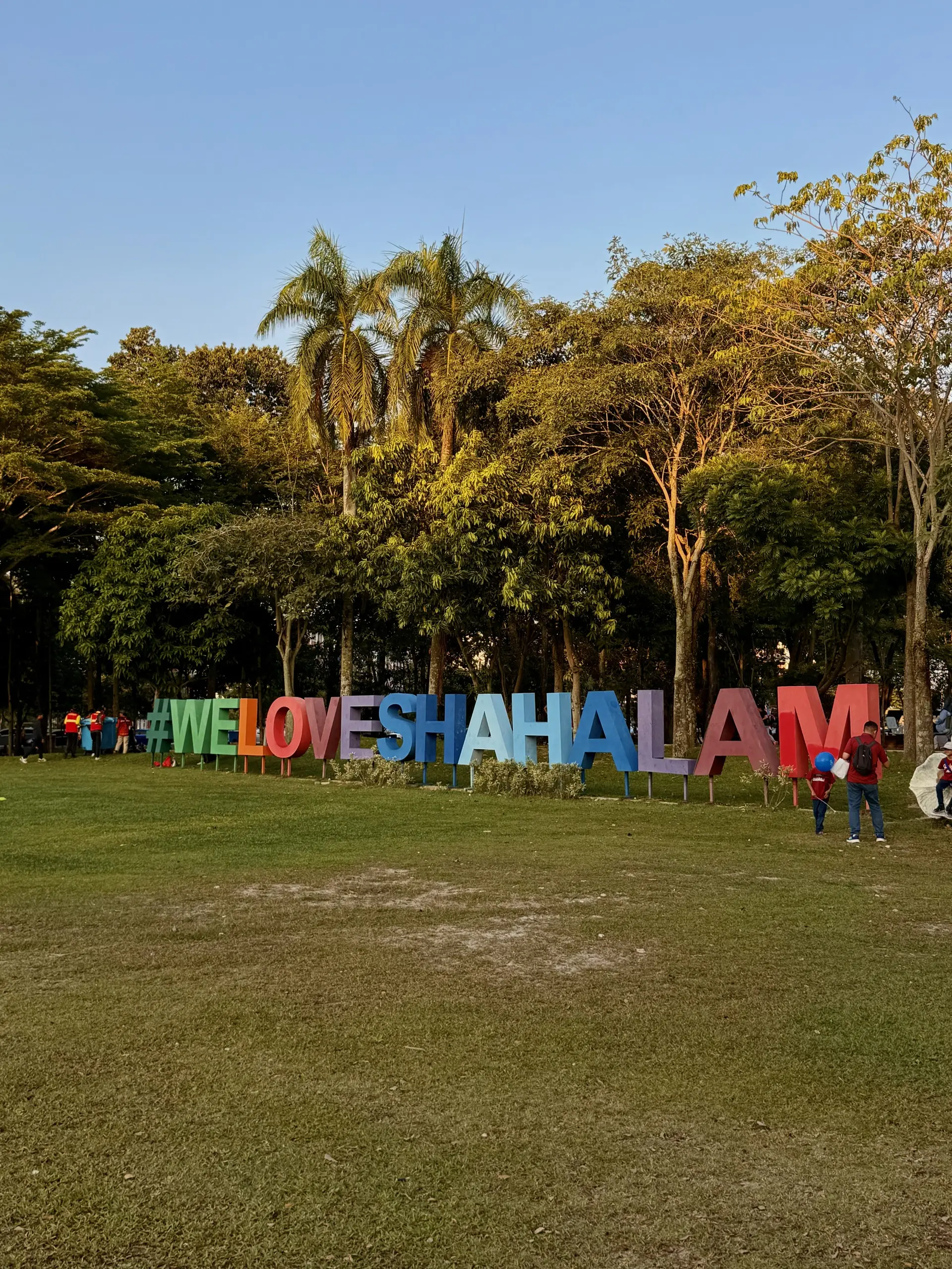 Dataran Kemerdekaan Shah Alam - Landmark in Shah Alam
