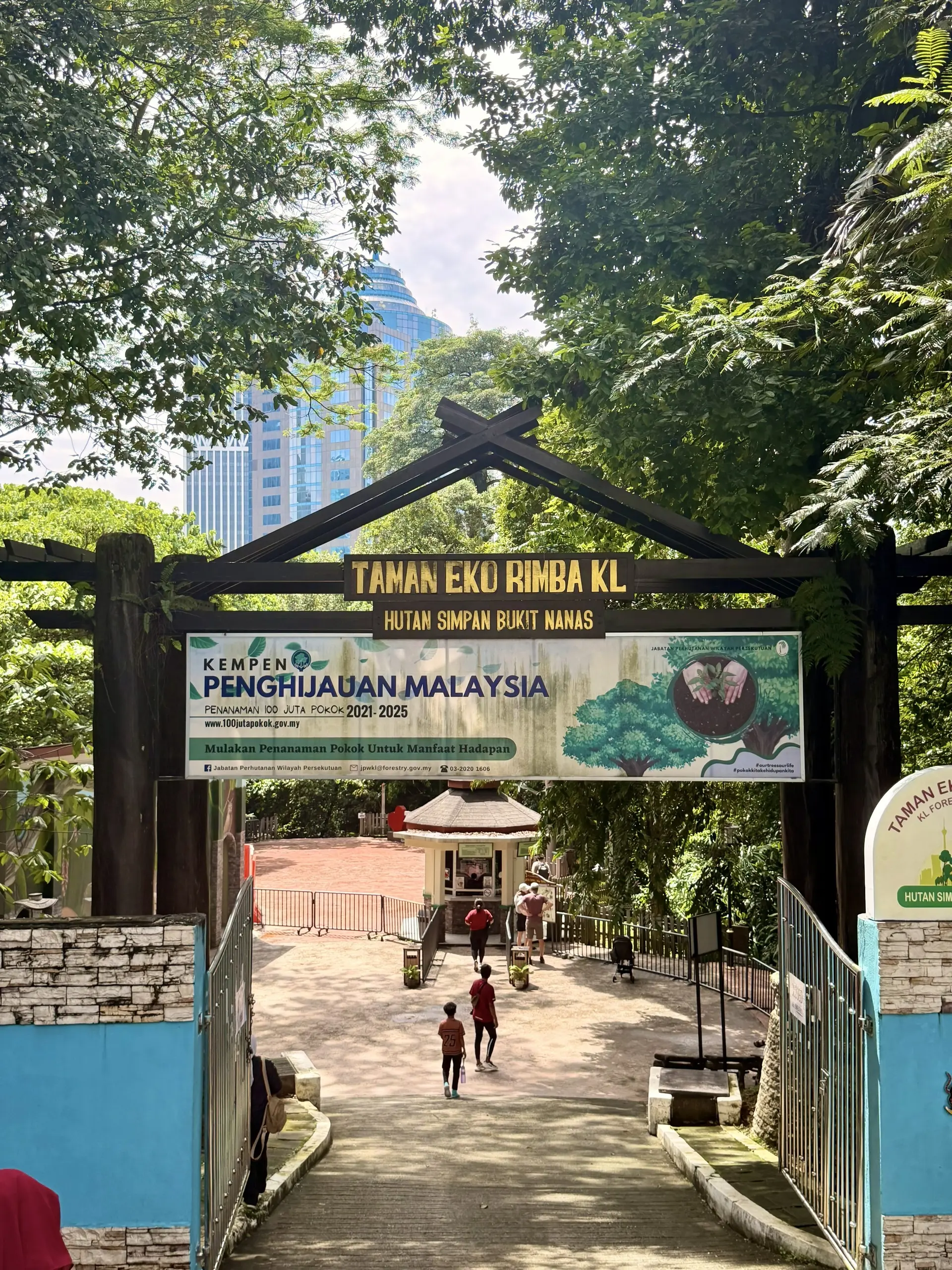 Menara Kuala Lumpur (KL Tower) - Landmark in Kuala Lumpur