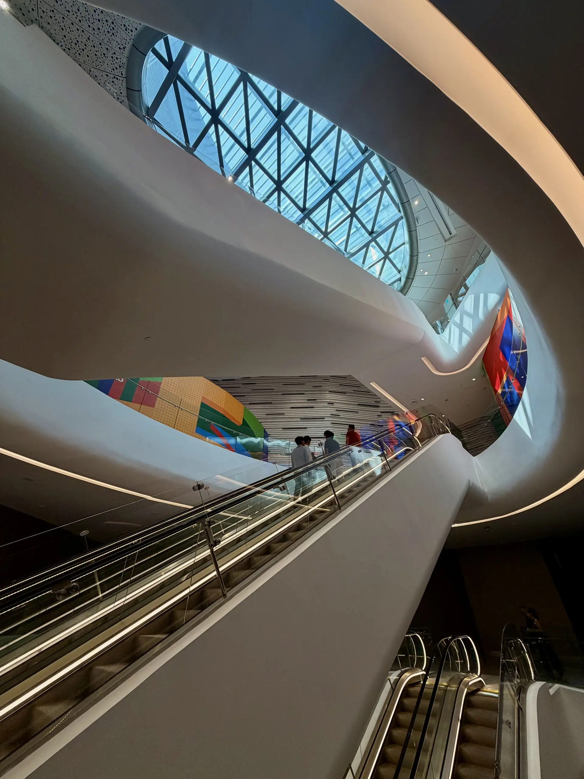 Ombak KLCC - Shopping & Market in Kuala Lumpur