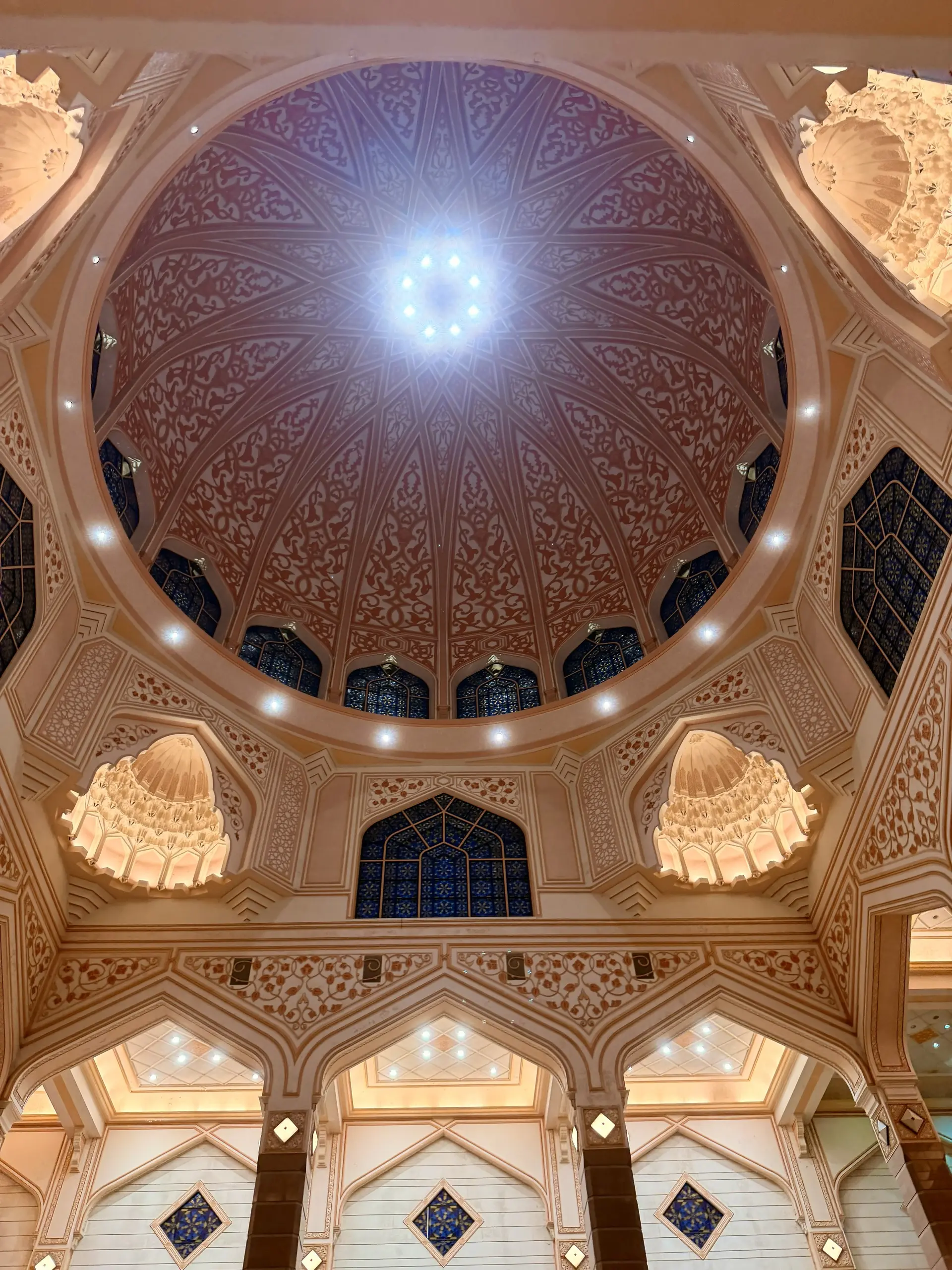 Putra Mosque (Masjid Putra) - Religious Site in Putrajaya