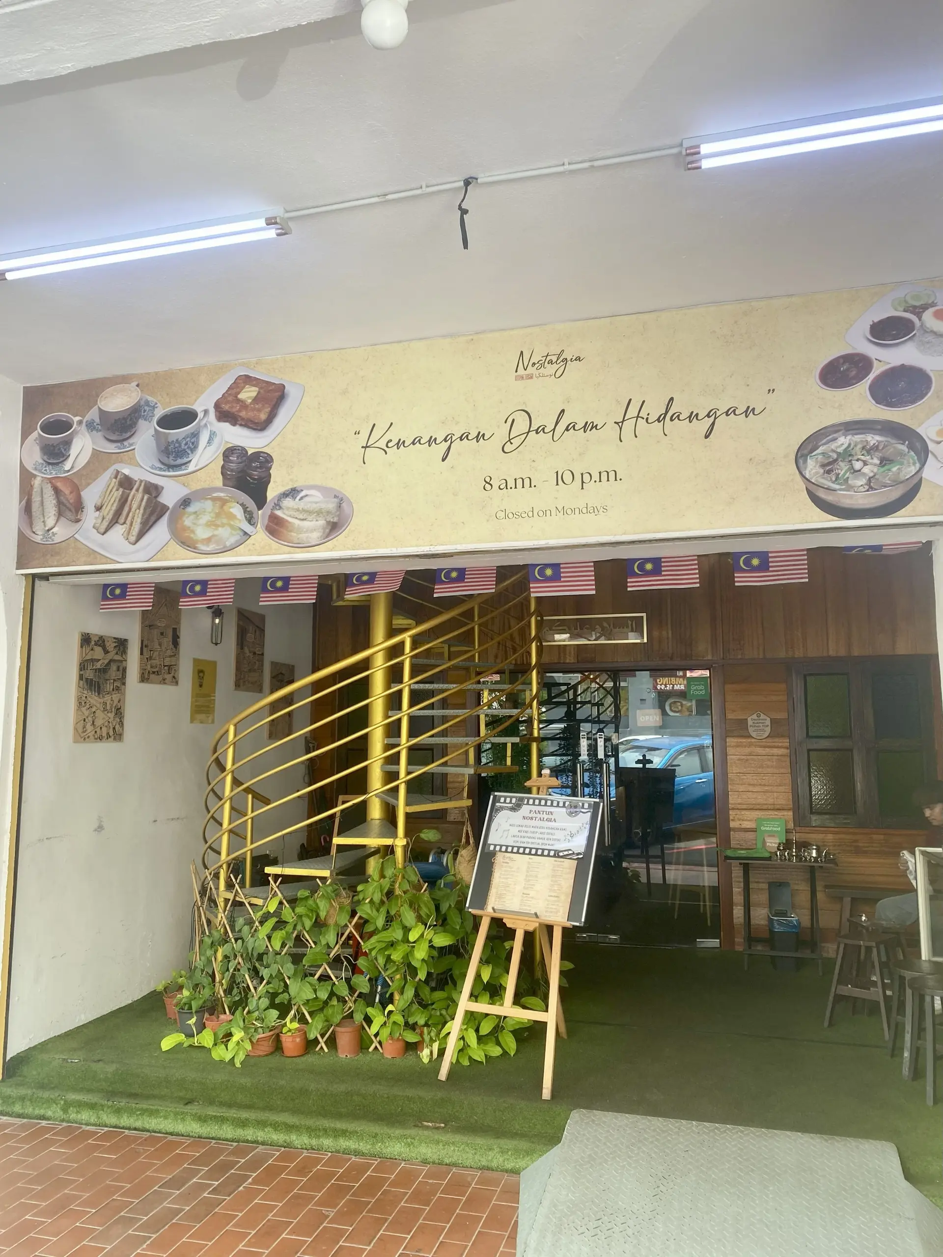 Nostalgia Kopitiam - Cafe in Kuala Lumpur