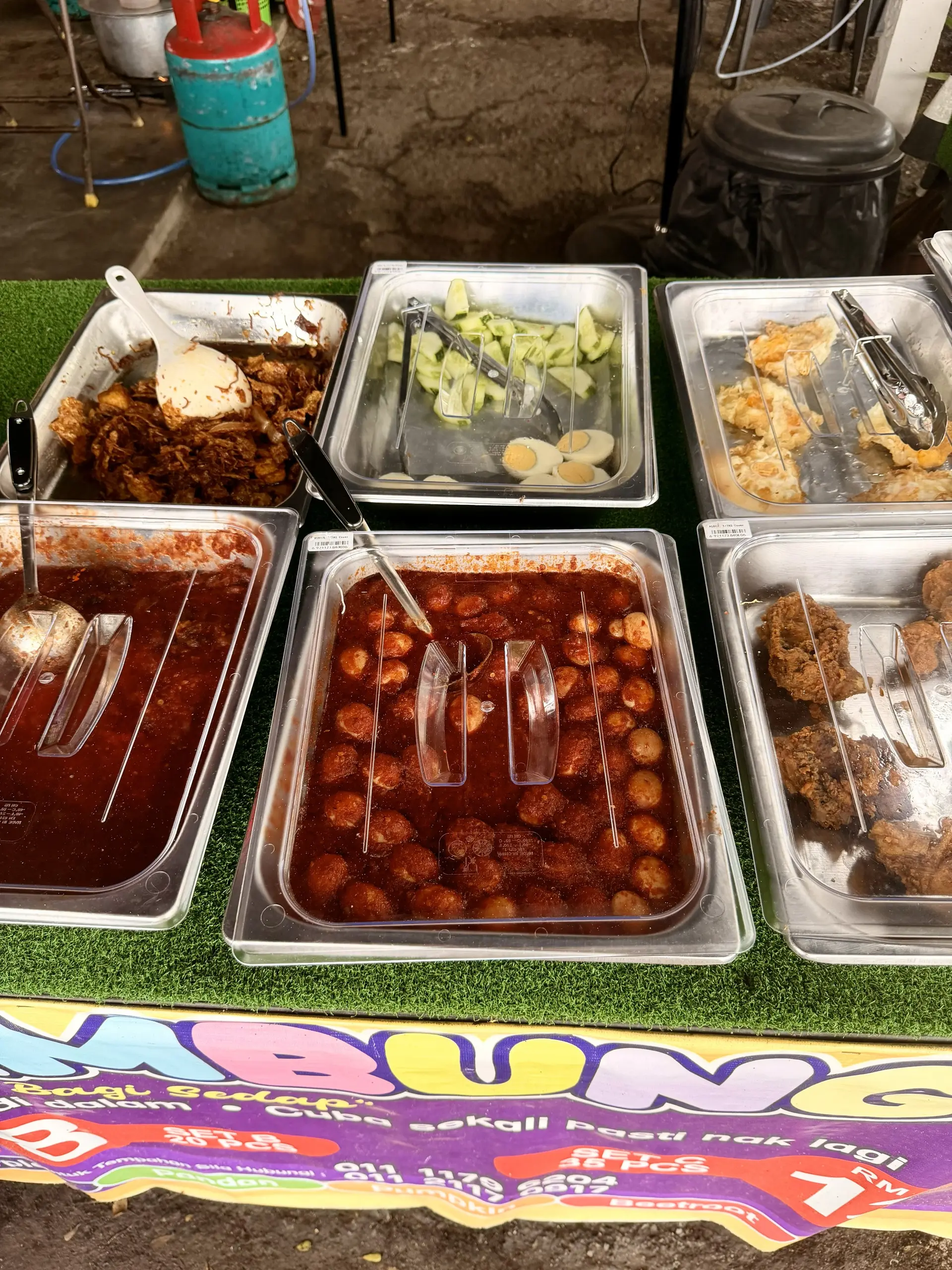 Warung Fat Boy Sekinchan - Local Food in Sekinchan