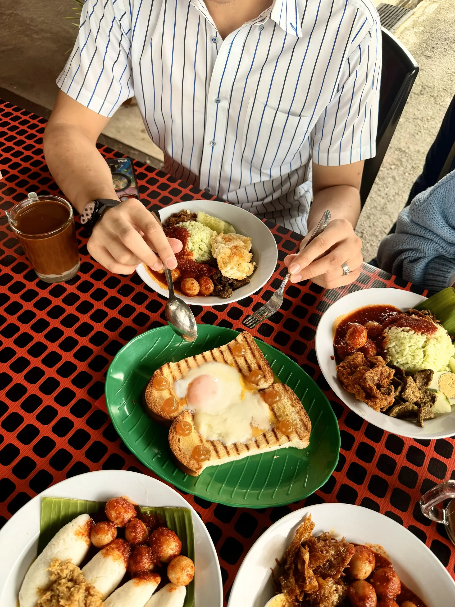 Warung Fat Boy Sekinchan - Local Food in Sekinchan