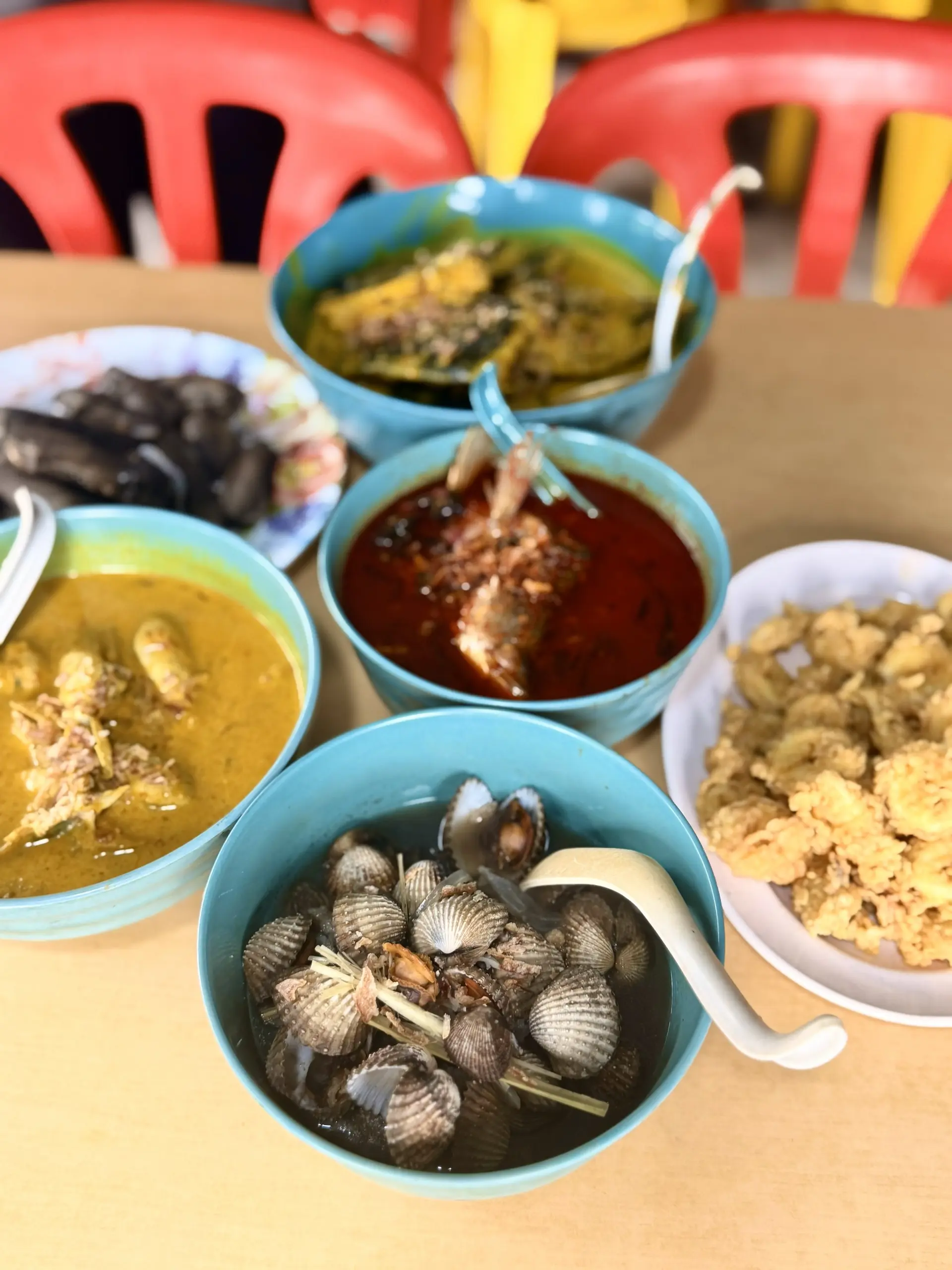 Warong Amai Mentarang - Local Food in Sekinchan