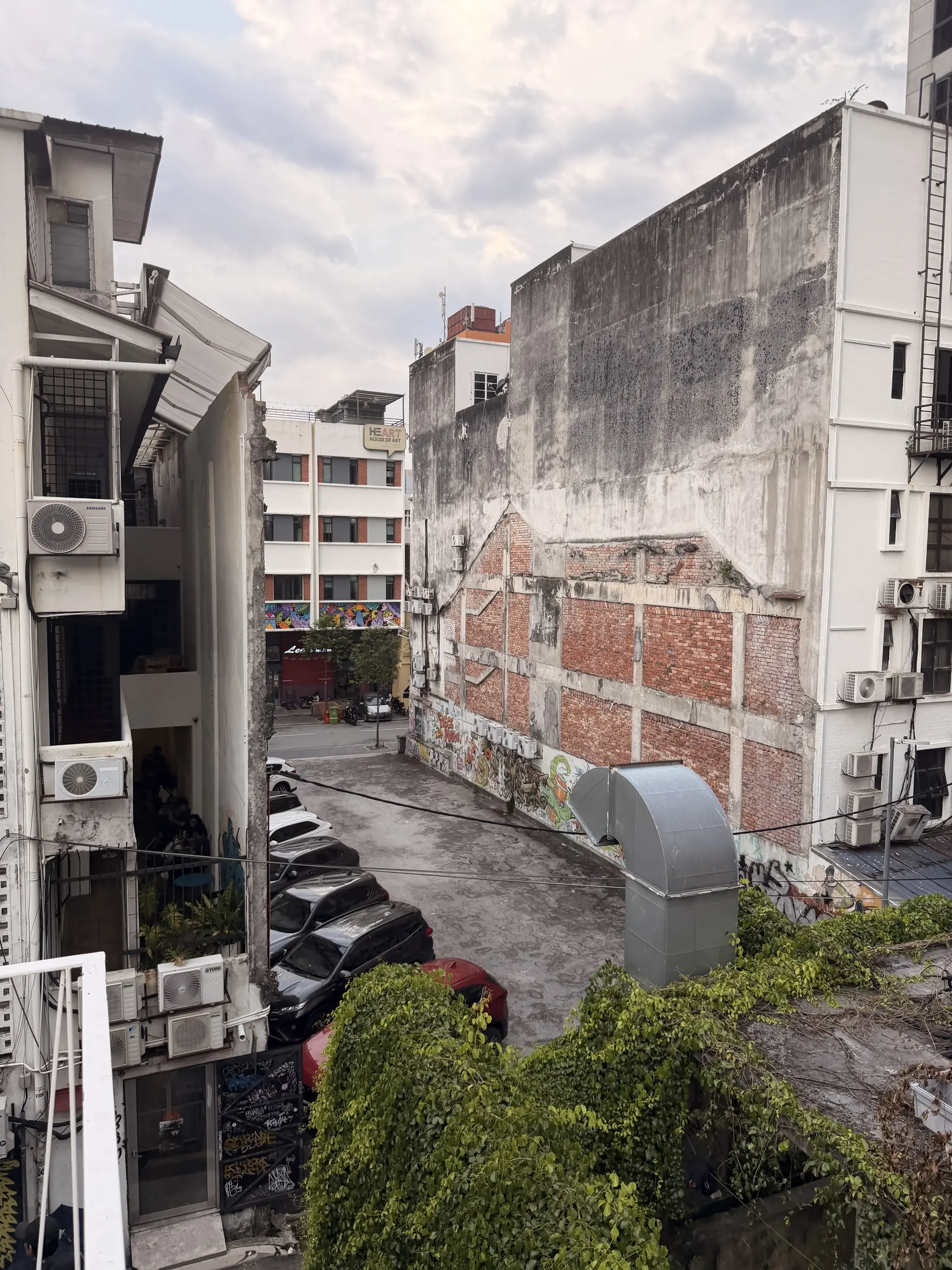 Zhongshan Building - Creative Hub in Kuala Lumpur