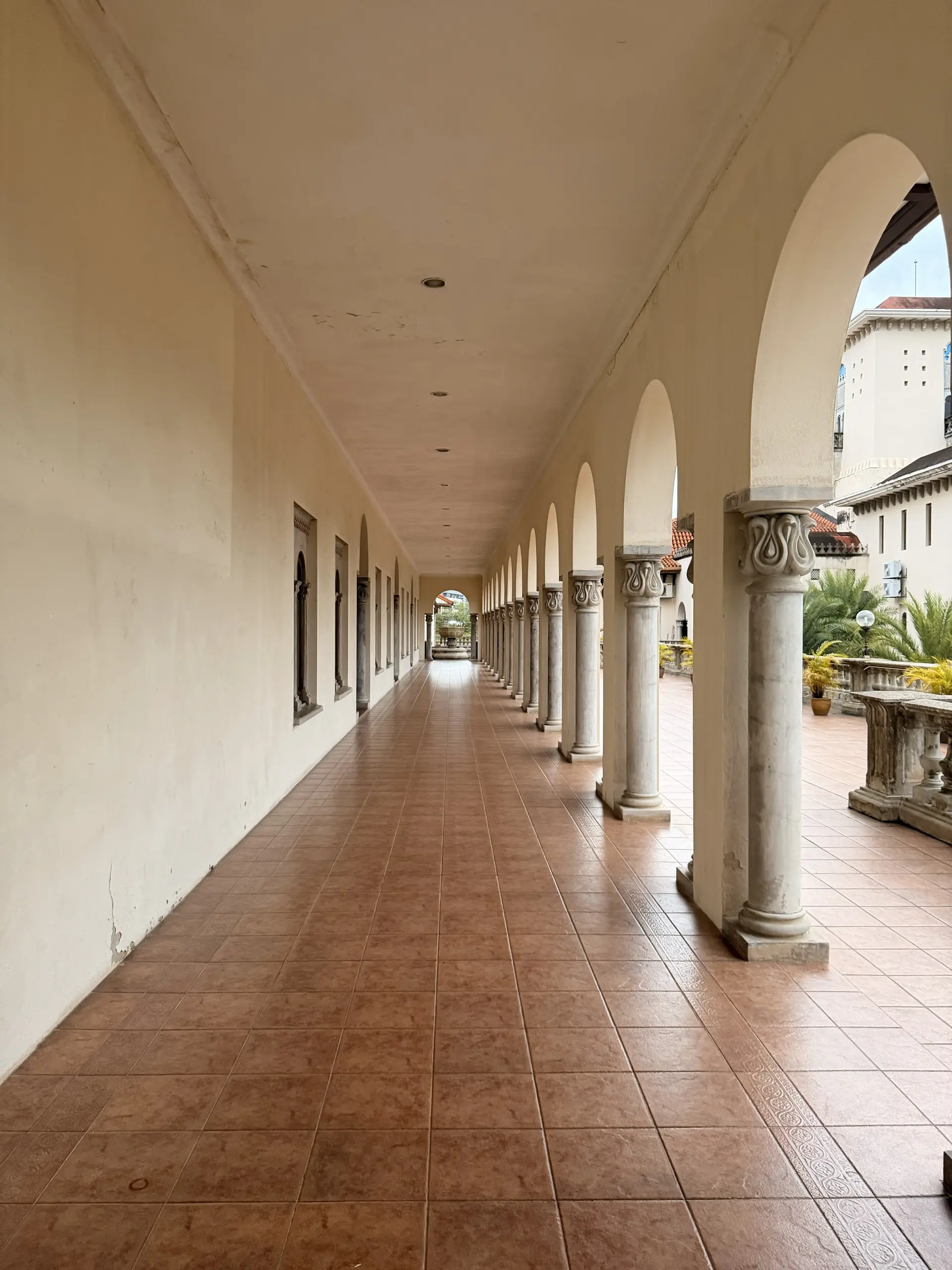 Masjid Zubedah ISTAC-IIUM - Religious Site in Kuala Lumpur