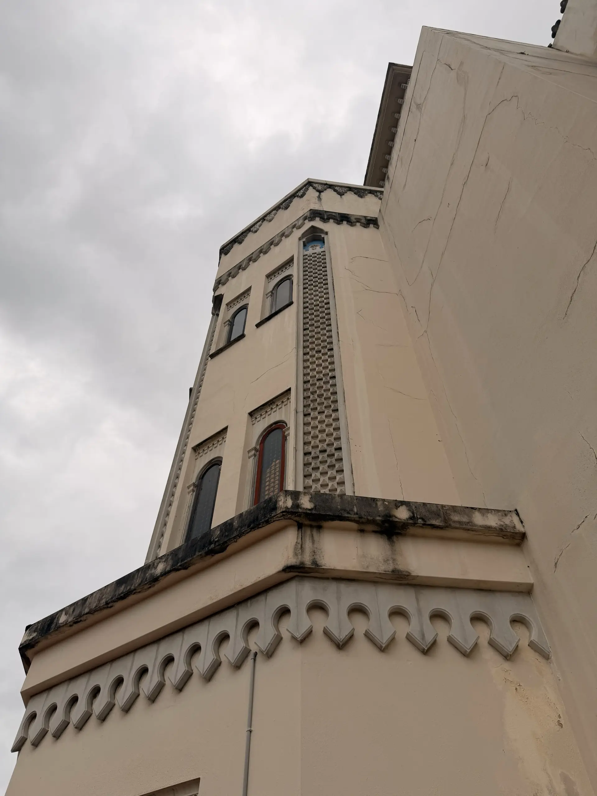 Masjid Zubedah ISTAC-IIUM - Religious Site in Kuala Lumpur