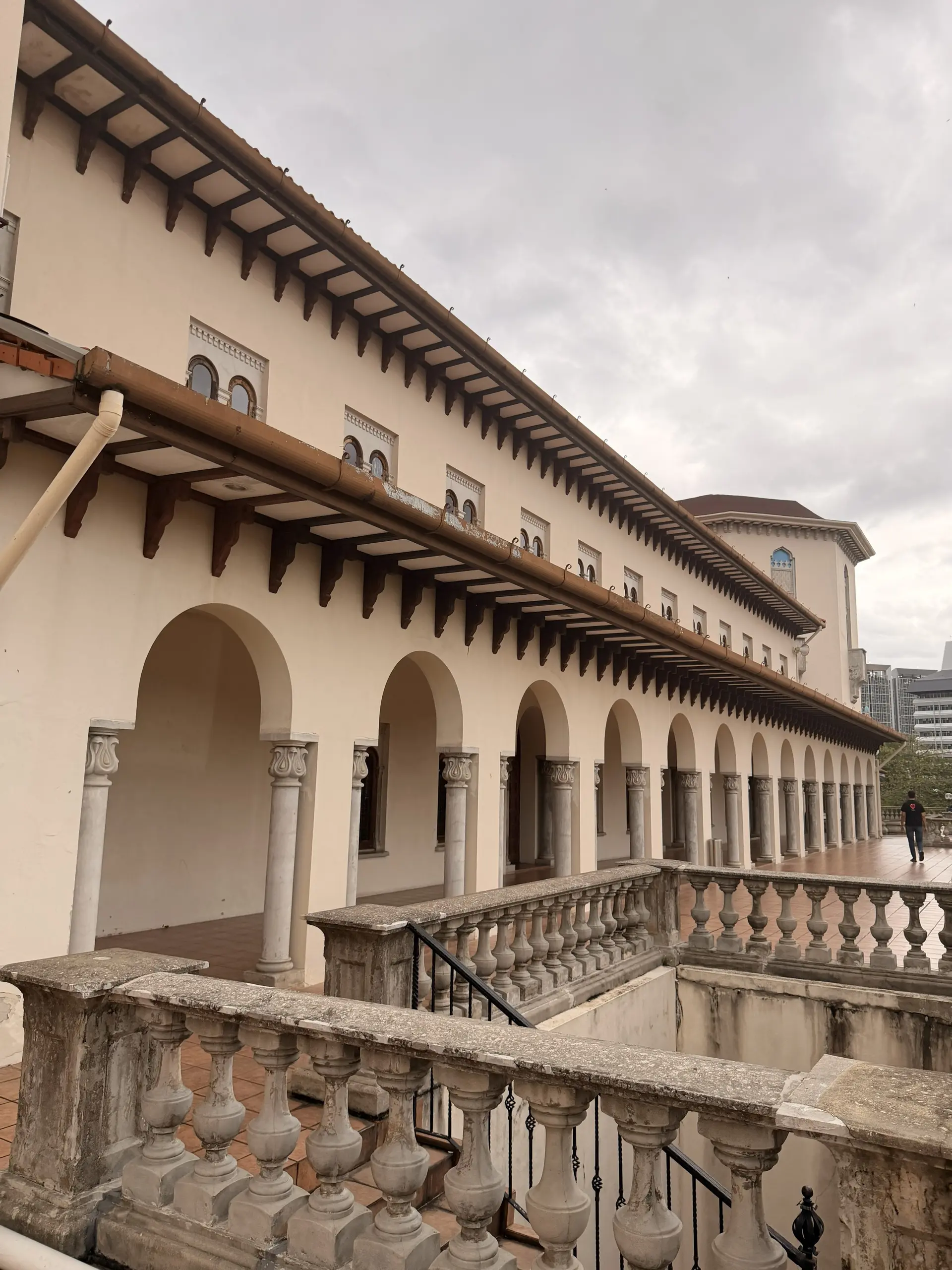 Masjid Zubedah ISTAC-IIUM - Religious Site in Kuala Lumpur