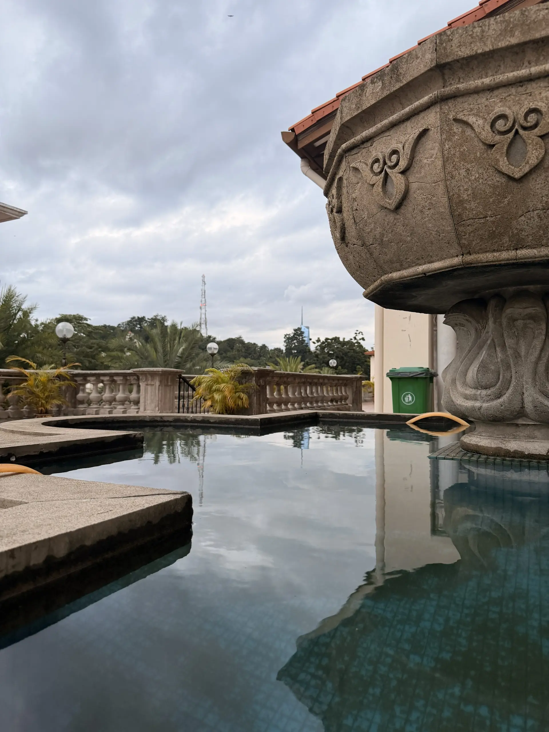 Masjid Zubedah ISTAC-IIUM - Religious Site in Kuala Lumpur