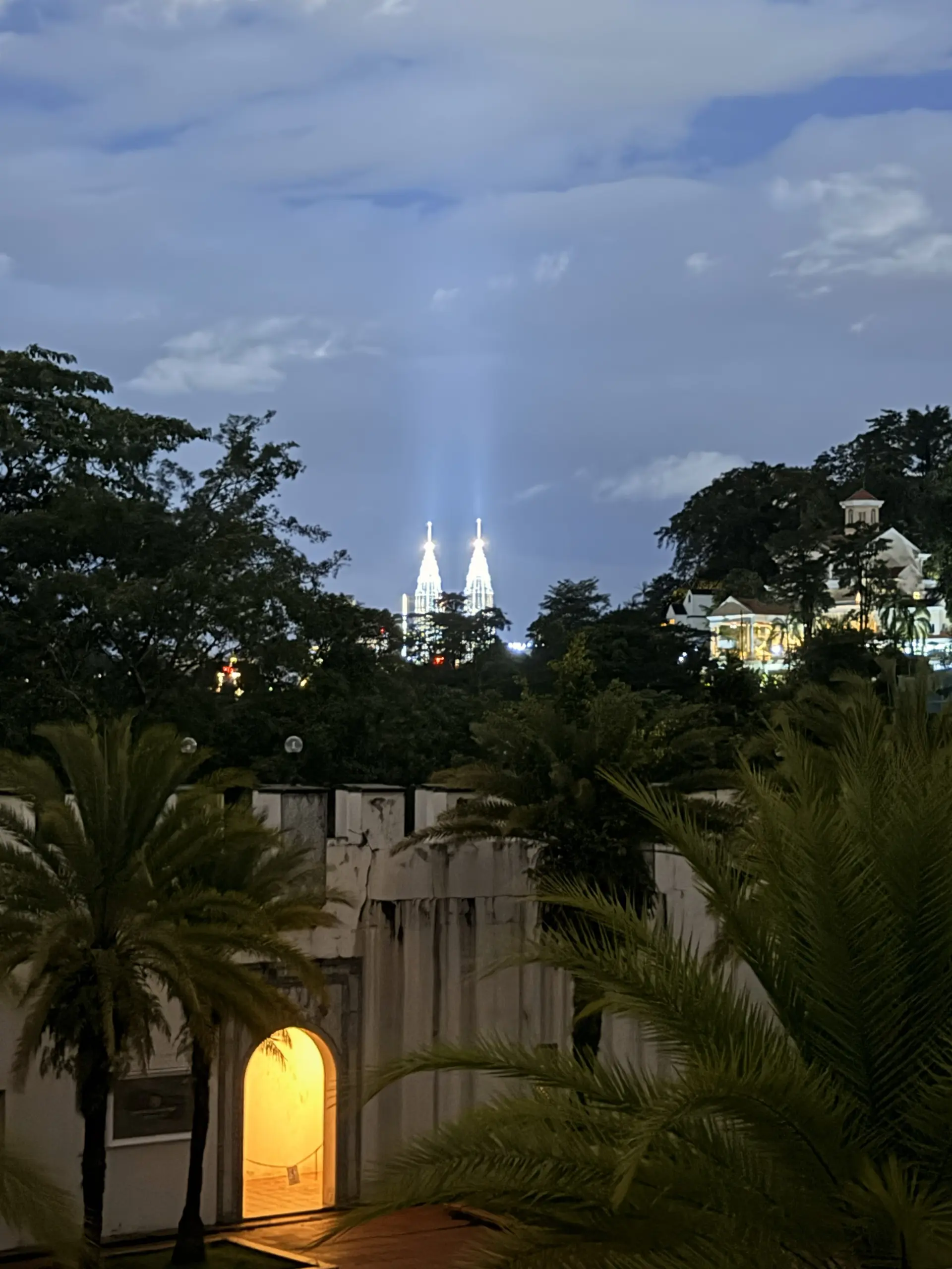 Masjid Zubedah ISTAC-IIUM - Religious Site in Kuala Lumpur
