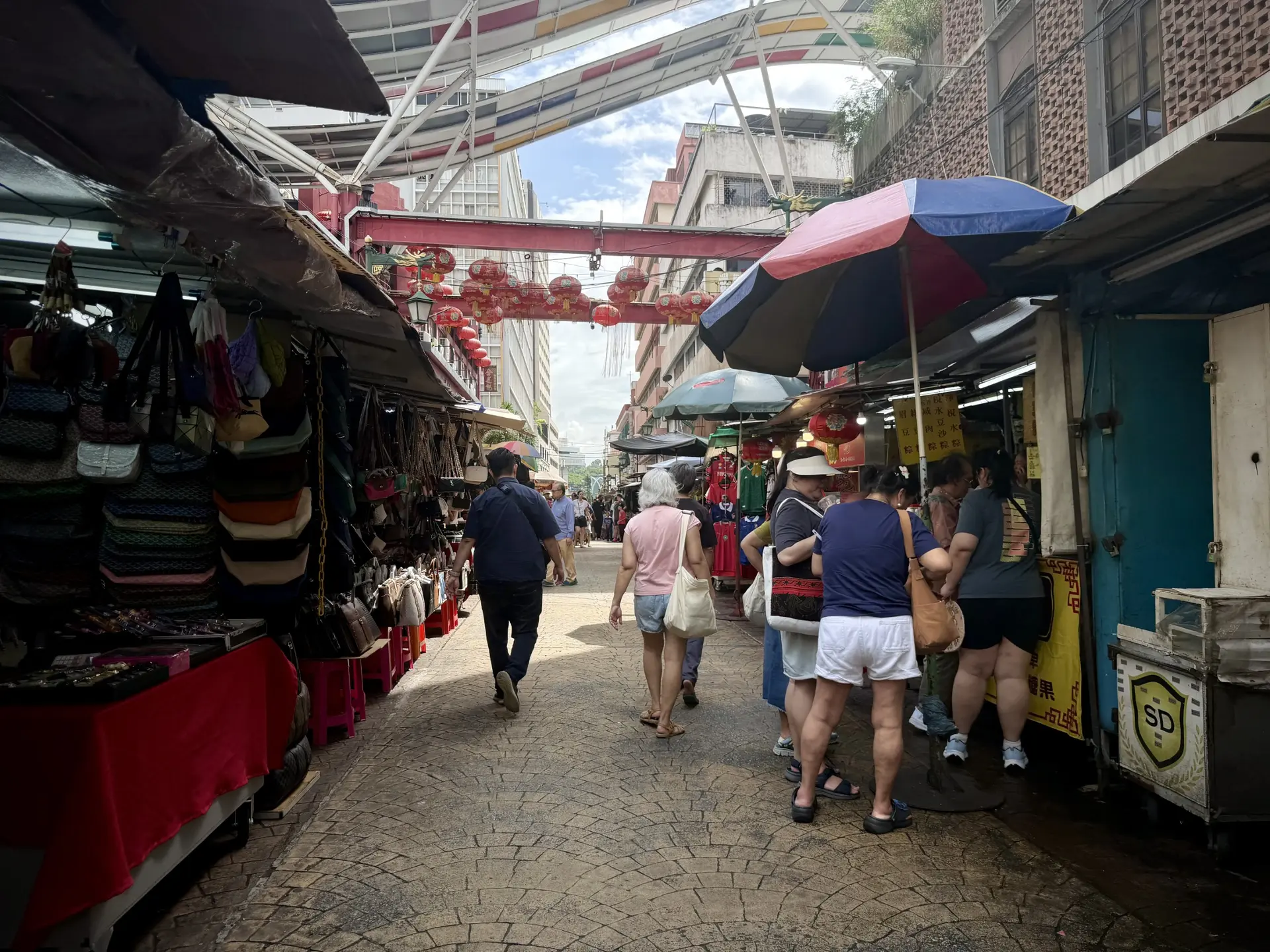 Petaling Street Market (Chinatown) - Local Market in Kuala Lumpur