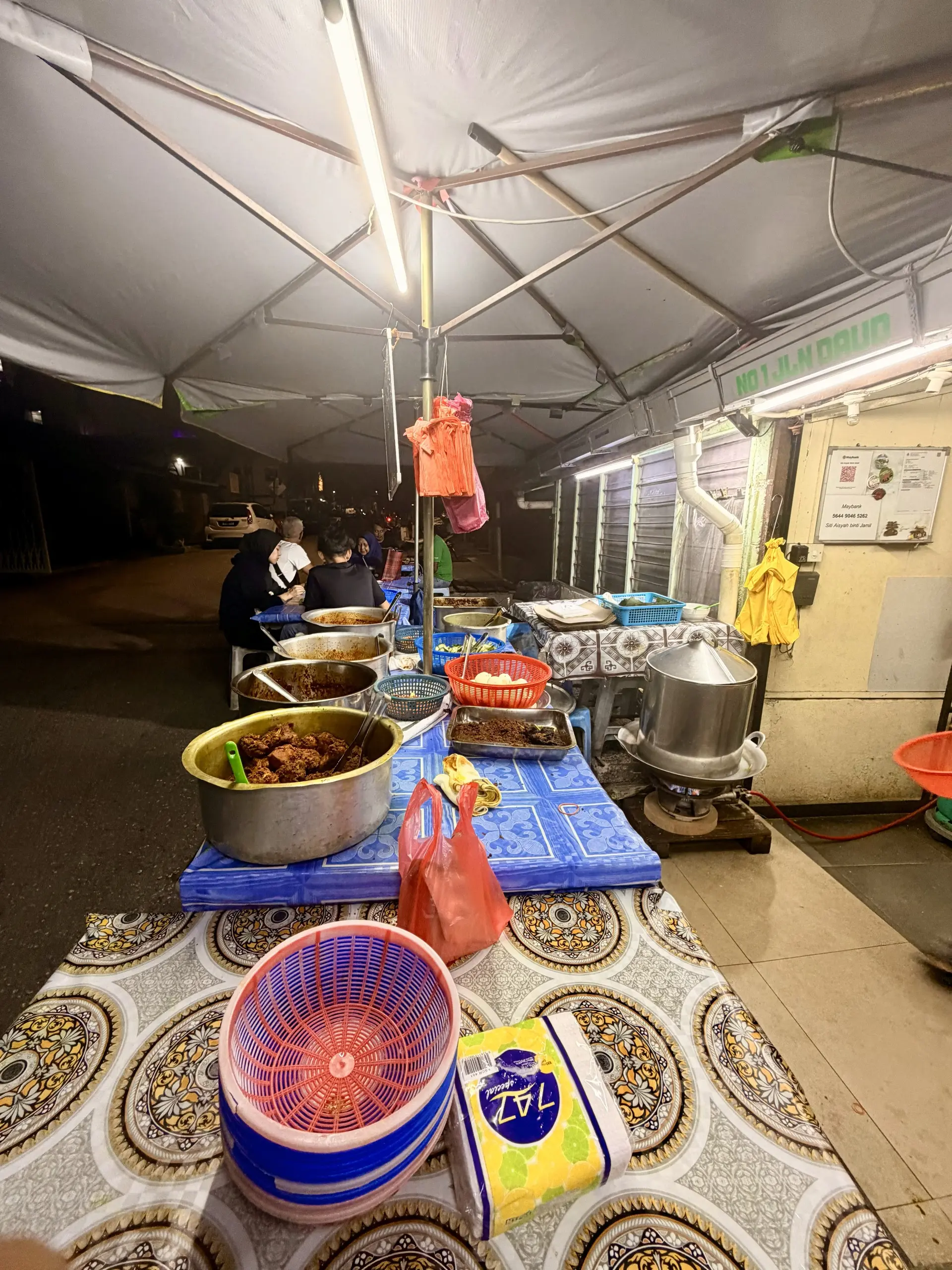 Nasi Lemak Kak Chuk - Local Food in Kuala Lumpur
