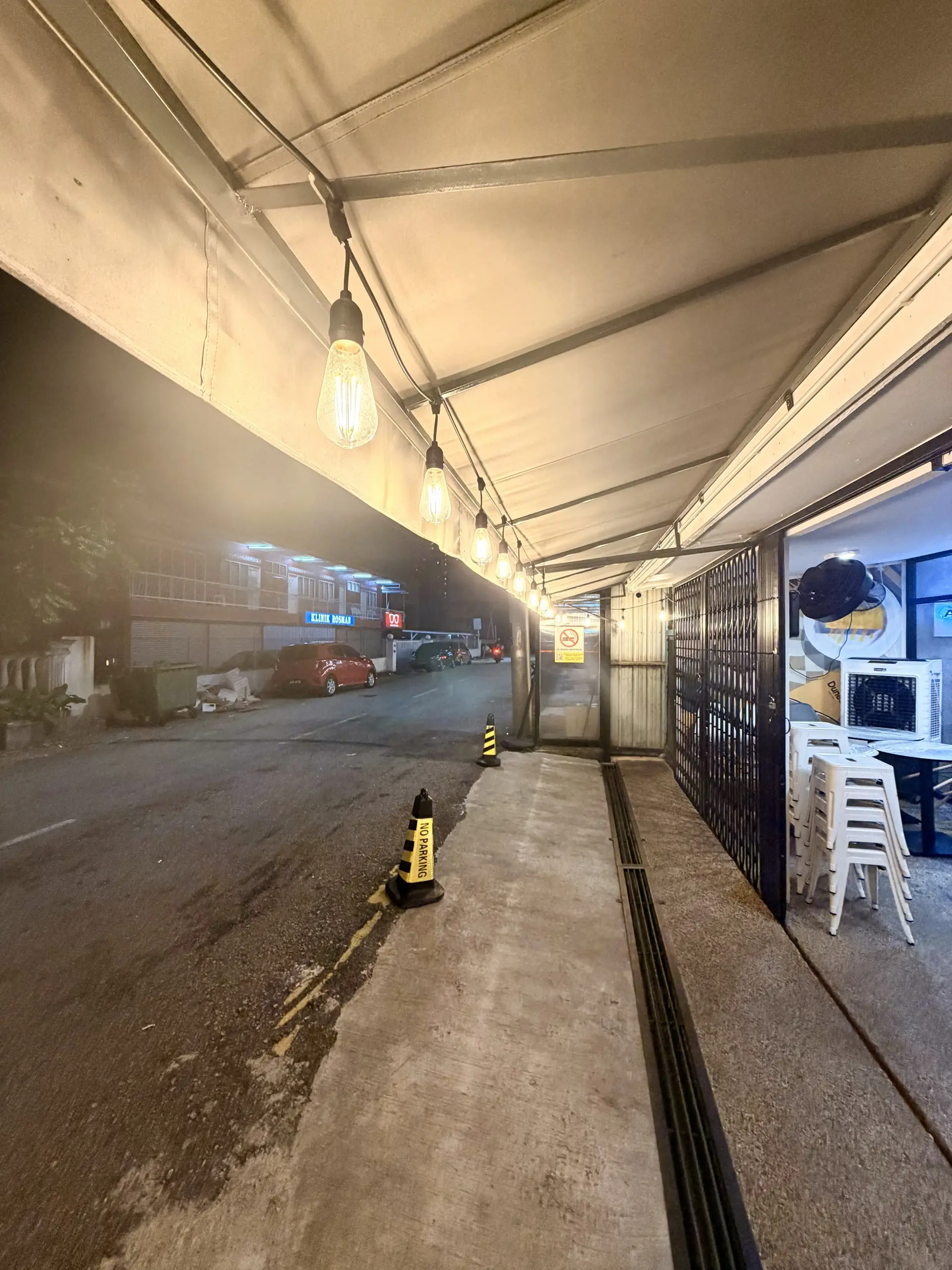 Dunea Cafe - Cafe in Kuala Lumpur