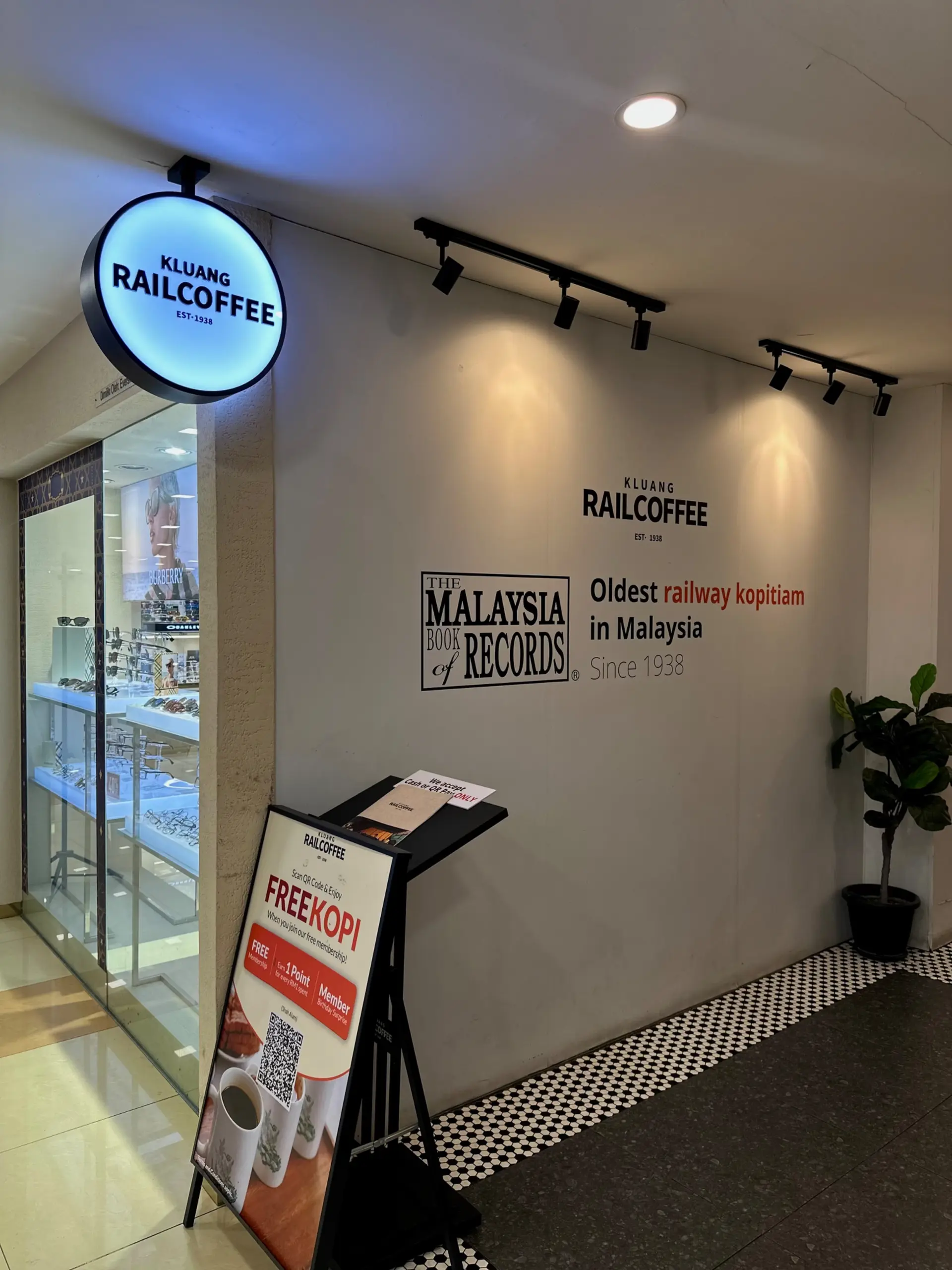 Plaza Shah Alam - Shopping & Market in Shah Alam
